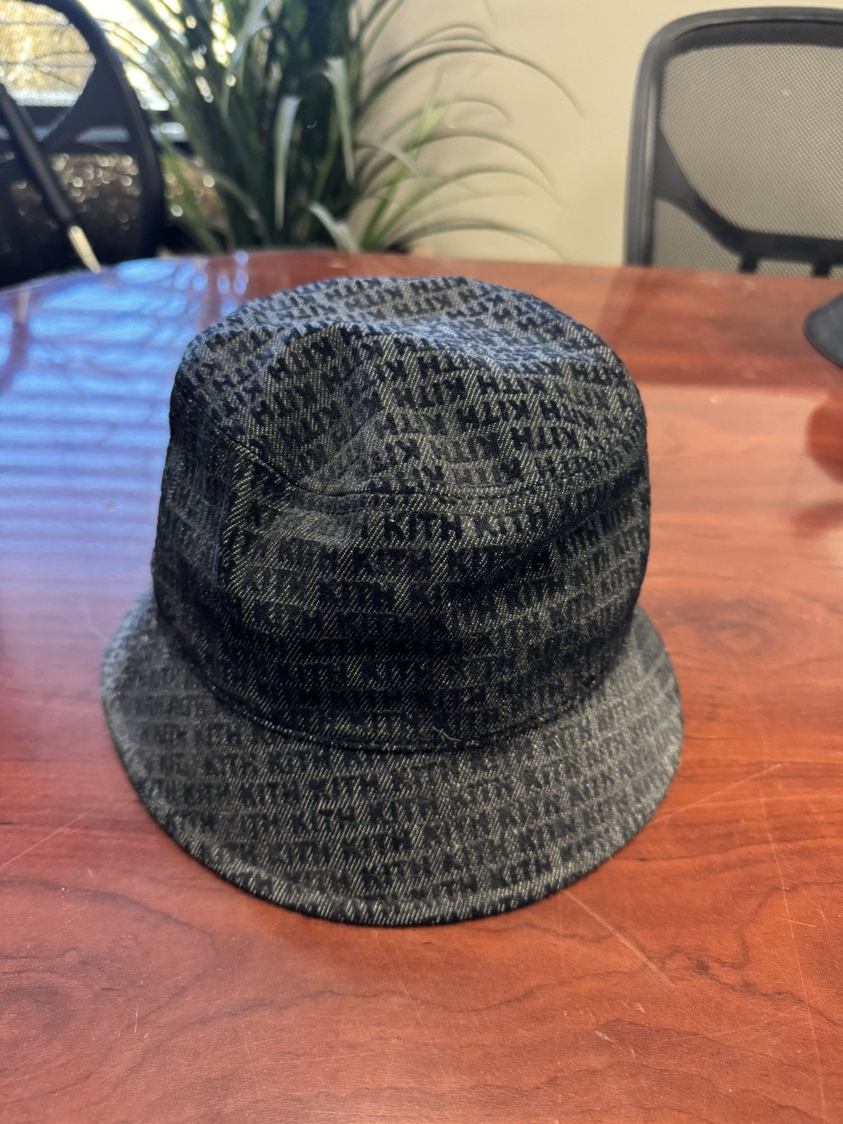 Kith Kith monogram flocked denim bucket hat Size ONE SIZE - 1 Thumbnail
