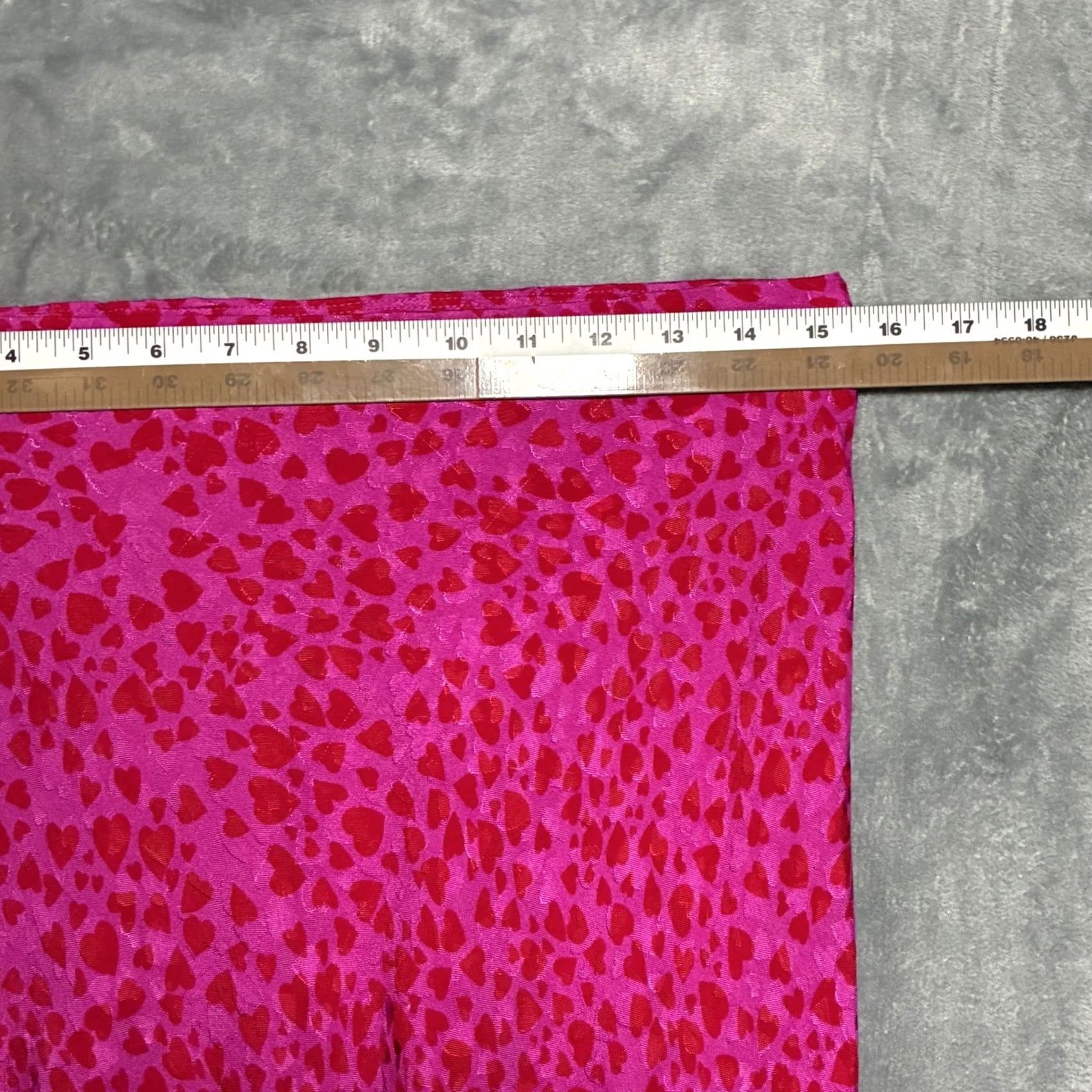 Loft LOFT Heart Print Midi Skirt Womens Petite Pink Size 32" / US 10 / IT 46 - 6 Thumbnail