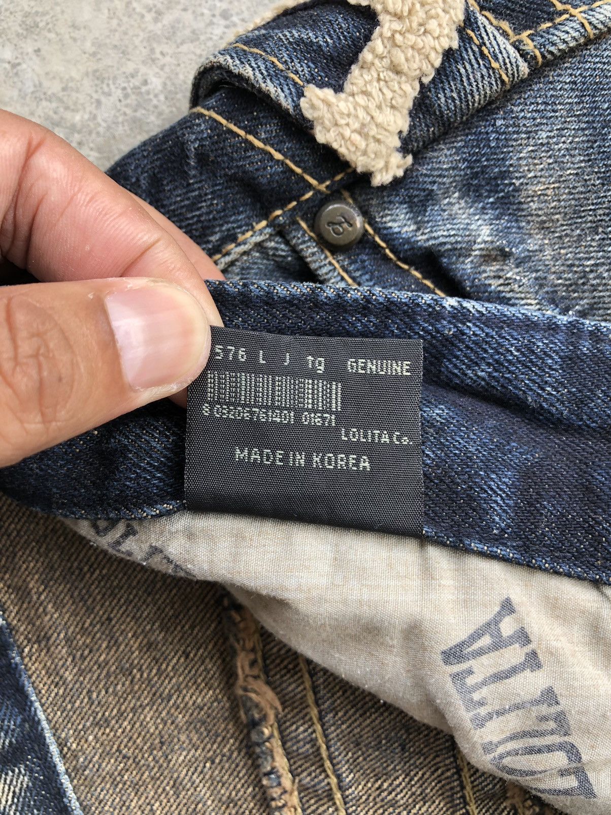 Japanese Brand Rare Yoshitomo Nara Lolita Dog Distressed Jeans Size US 34 / EU 50 - 19 Thumbnail