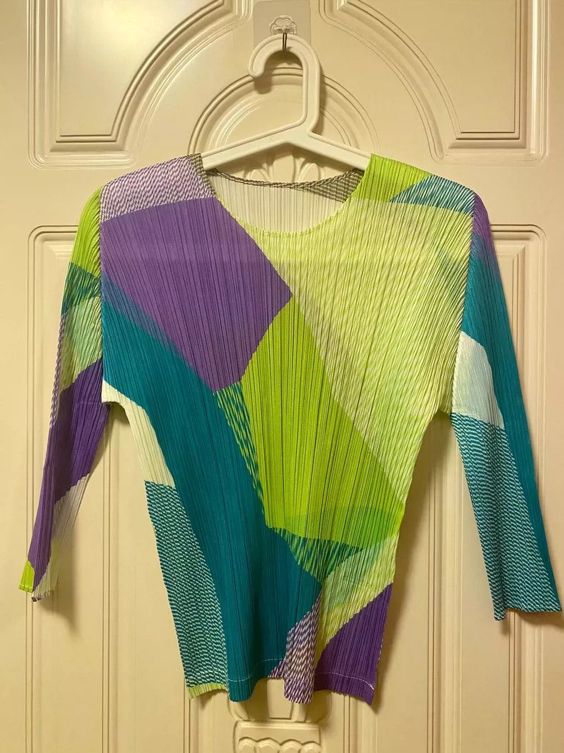 Issey Miyake Issey Miyake size:3 A mid-to-long-sleeved top with yellow Size S / US 4 / IT 40 - 4 Thumbnail