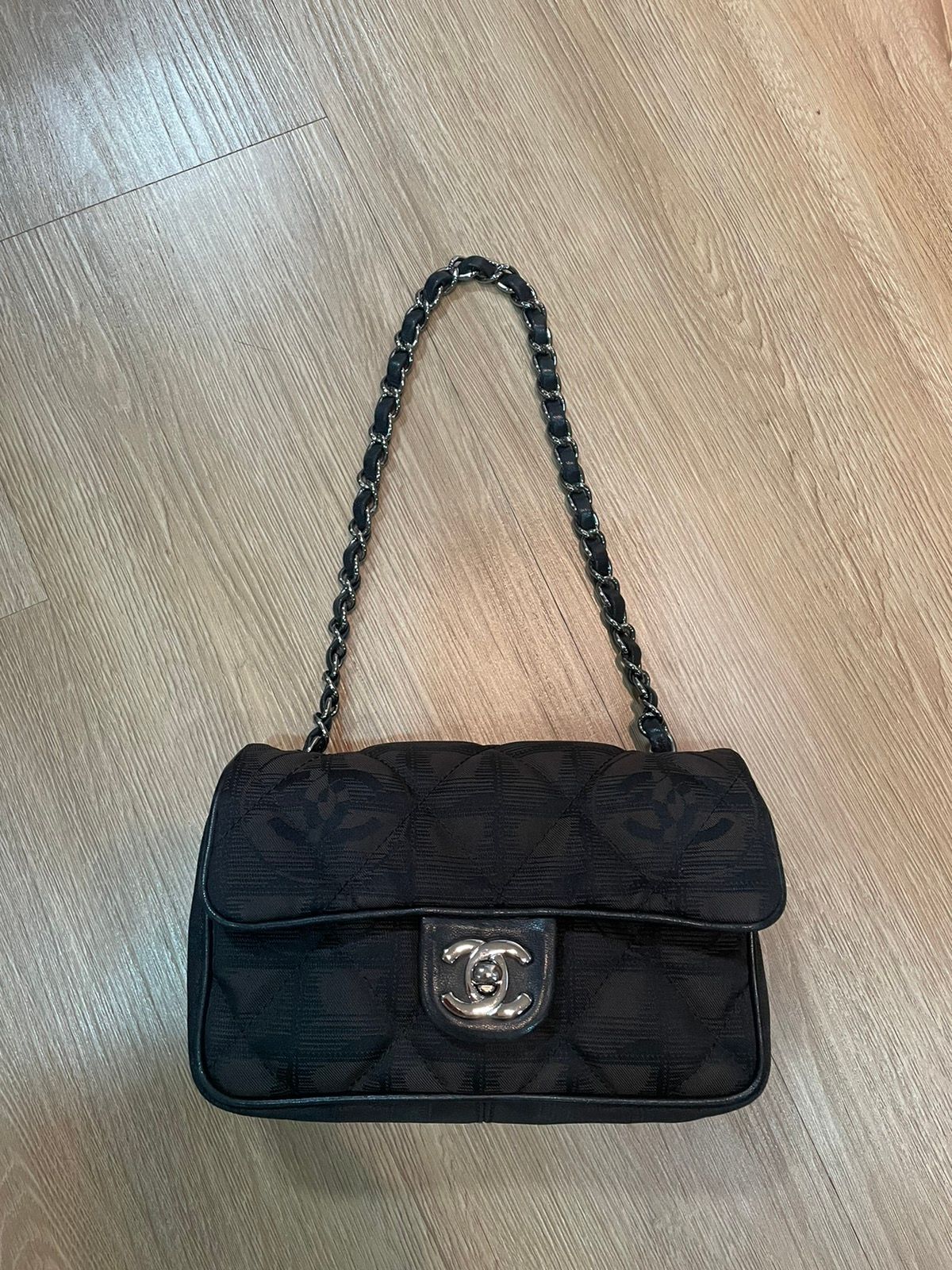 Vintage Chanel travel line nylon mini flap bag vintage Size ONE SIZE - 2 Preview