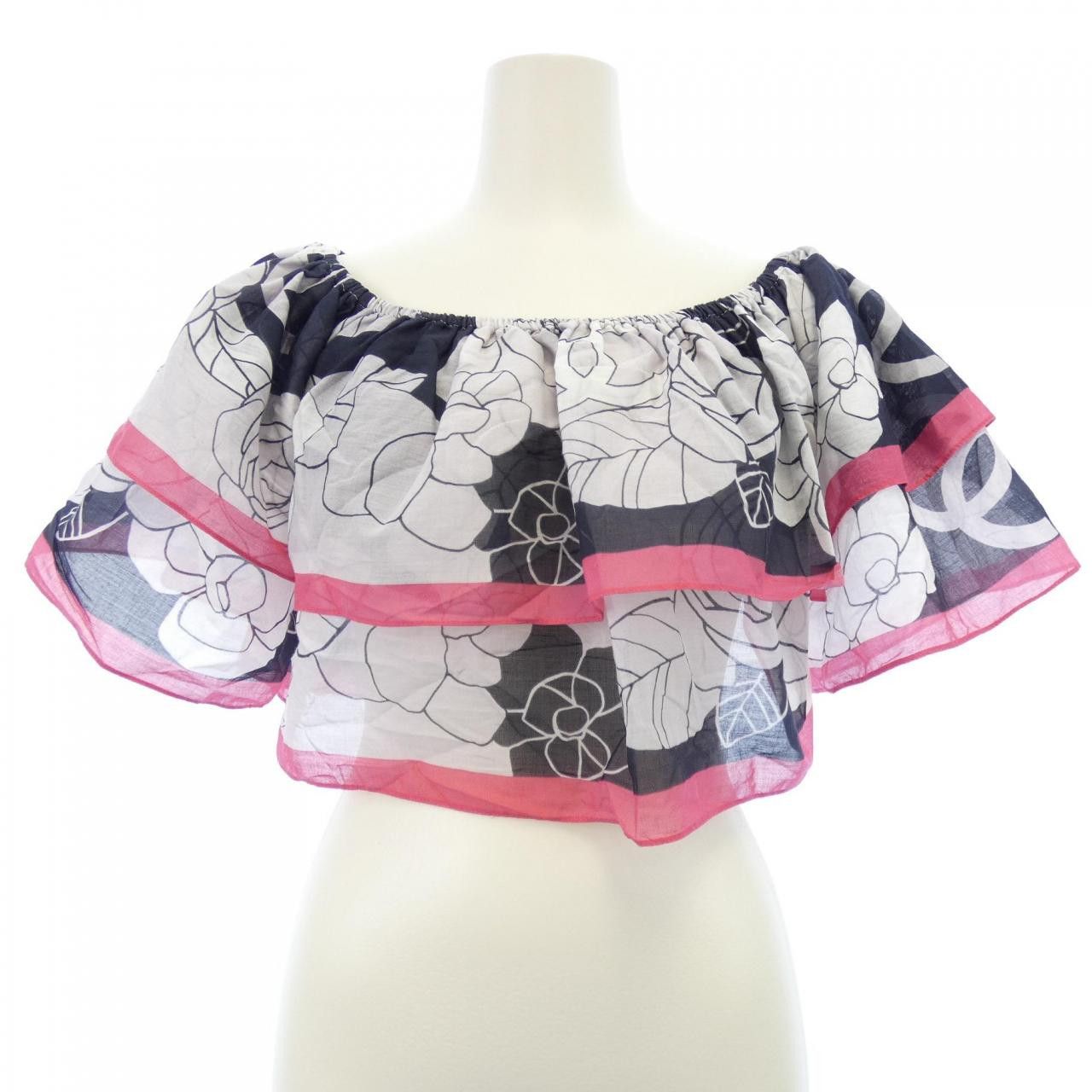 Chanel Chanel Chanel Top Textile Tops P70156V61567 DUTY FREE for USA Size ONE SIZE - 1 Thumbnail