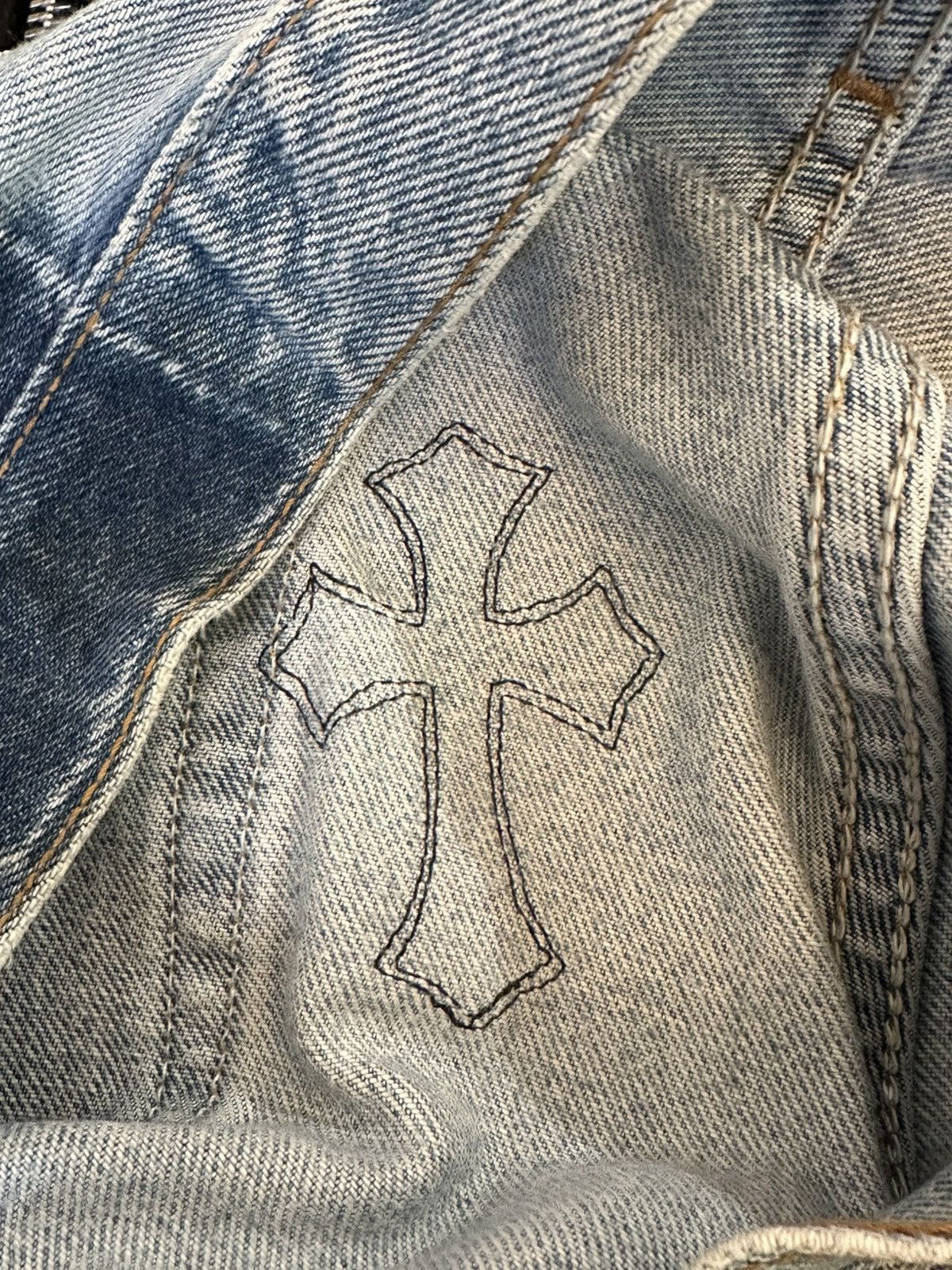 Chrome Hearts CHROME HEARTS LEVIS CROSS PATCH DENIM SZ33 Size US 33 - 16 Thumbnail