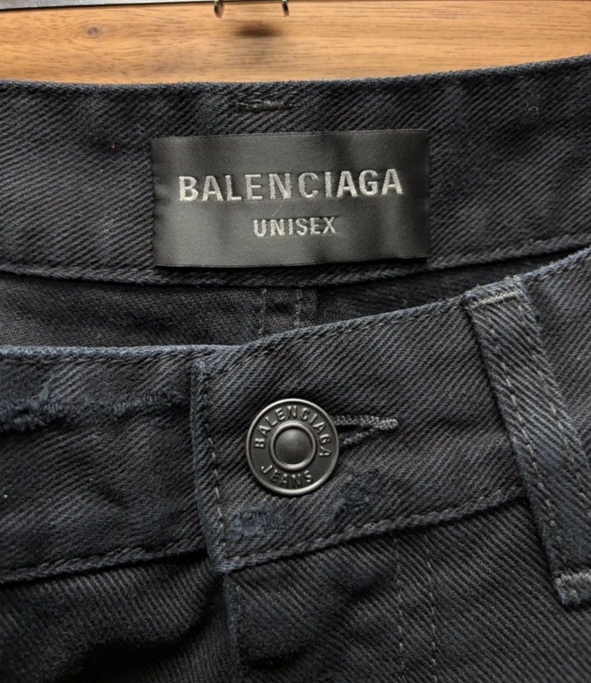 Balenciaga 2025 Balenciaga Over Knee Distressed Black Denim Shorts Size US 34 / EU 50 - 3 Thumbnail