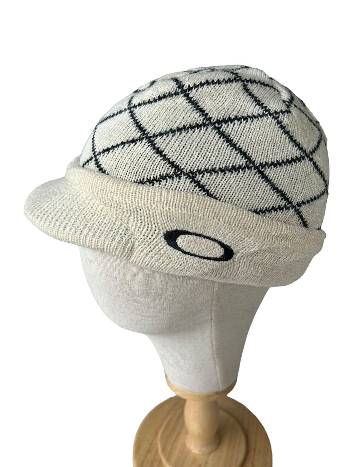 Oakley Oakley nice design Hats🔥 Size ONE SIZE - 2 Thumbnail