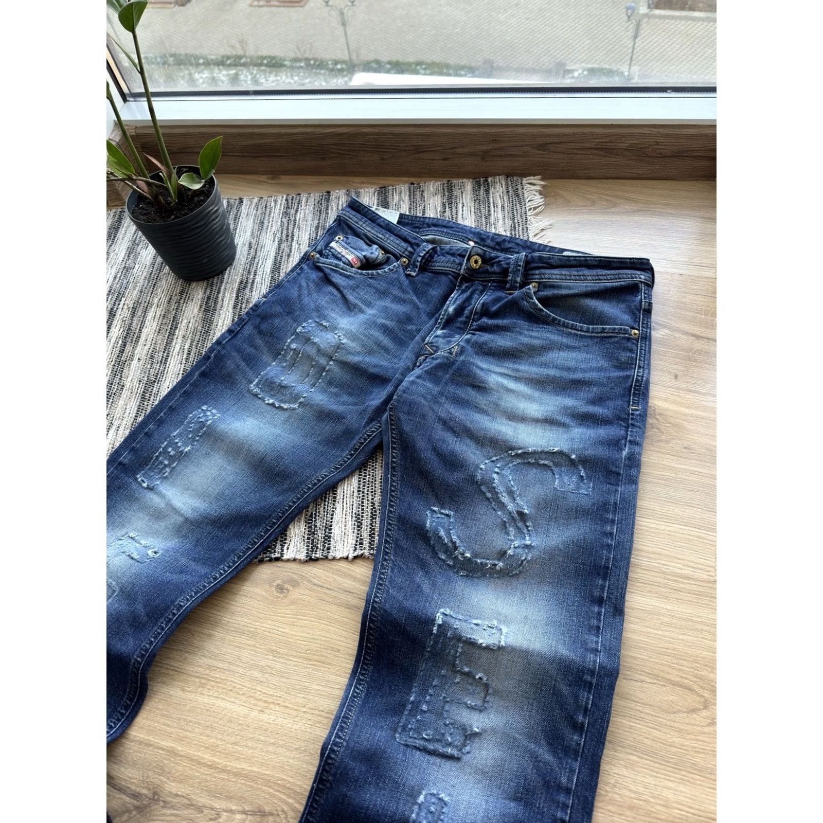 Diesel Diesel Jeans Vintage Big Logo Y2K Denim Pants Men Size 33 Blue Logo 90s Streetwear Straight Regular Inseam 30in Size US 33 - 4 Thumbnail