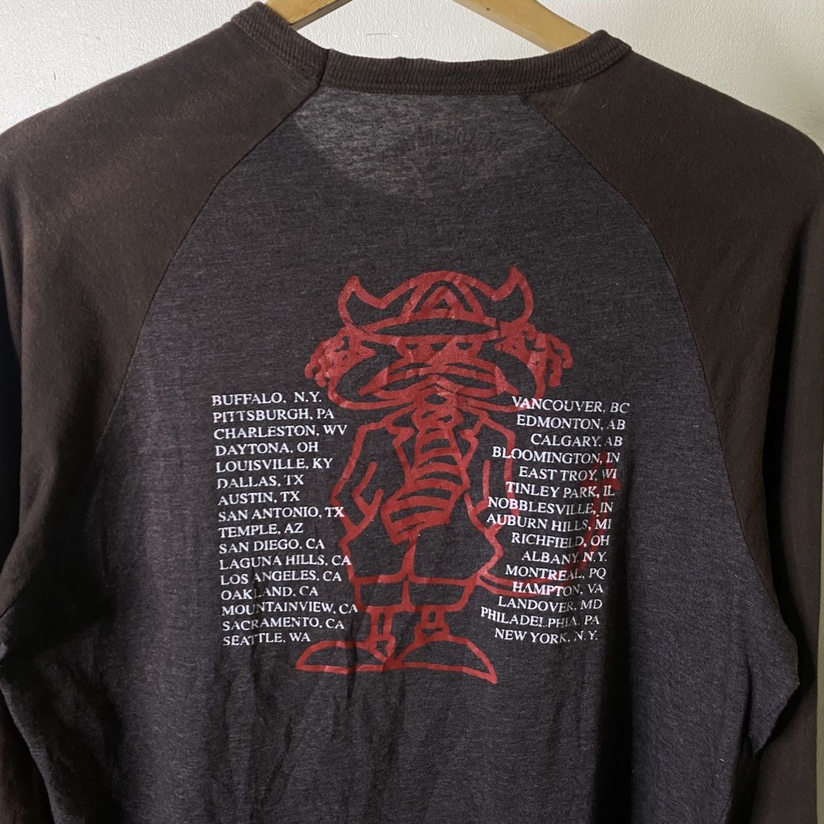 Band Tees Vintage 2004 ACDC The Razors Edge Album Raglan Tee Size US L / EU 52-54 / 3 - 6 Thumbnail