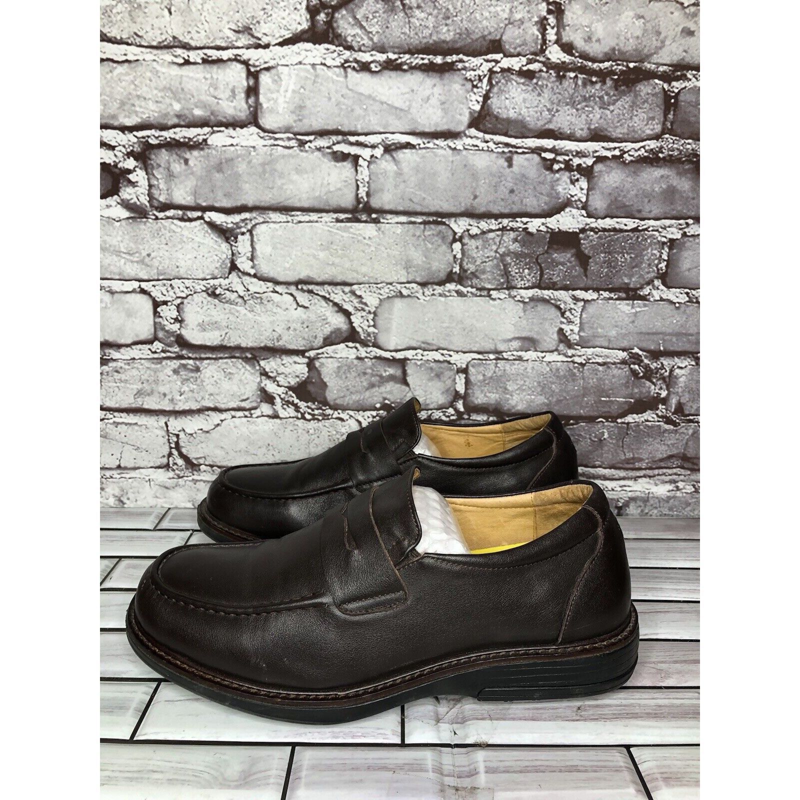 Other Gravity Defyer Ludvig Brown Leather Slip On Loafers Shoes Me Size US 8 / EU 41 - 9 Thumbnail