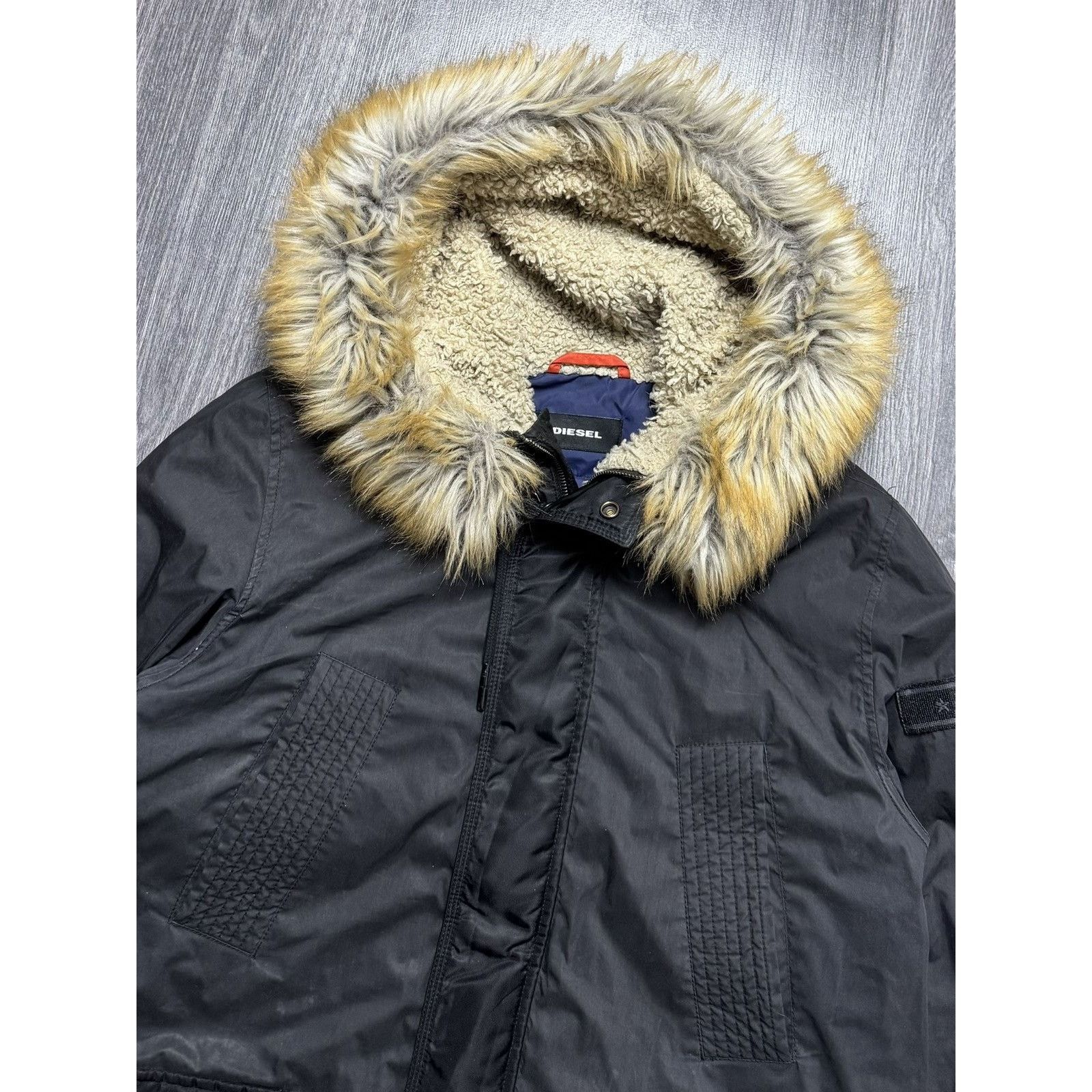 Diesel × Vintage Diesel Zip Fur Hoodie Parka Ifsixwasnine Lgb Style Size US L / EU 52-54 / 3 - 5 Thumbnail