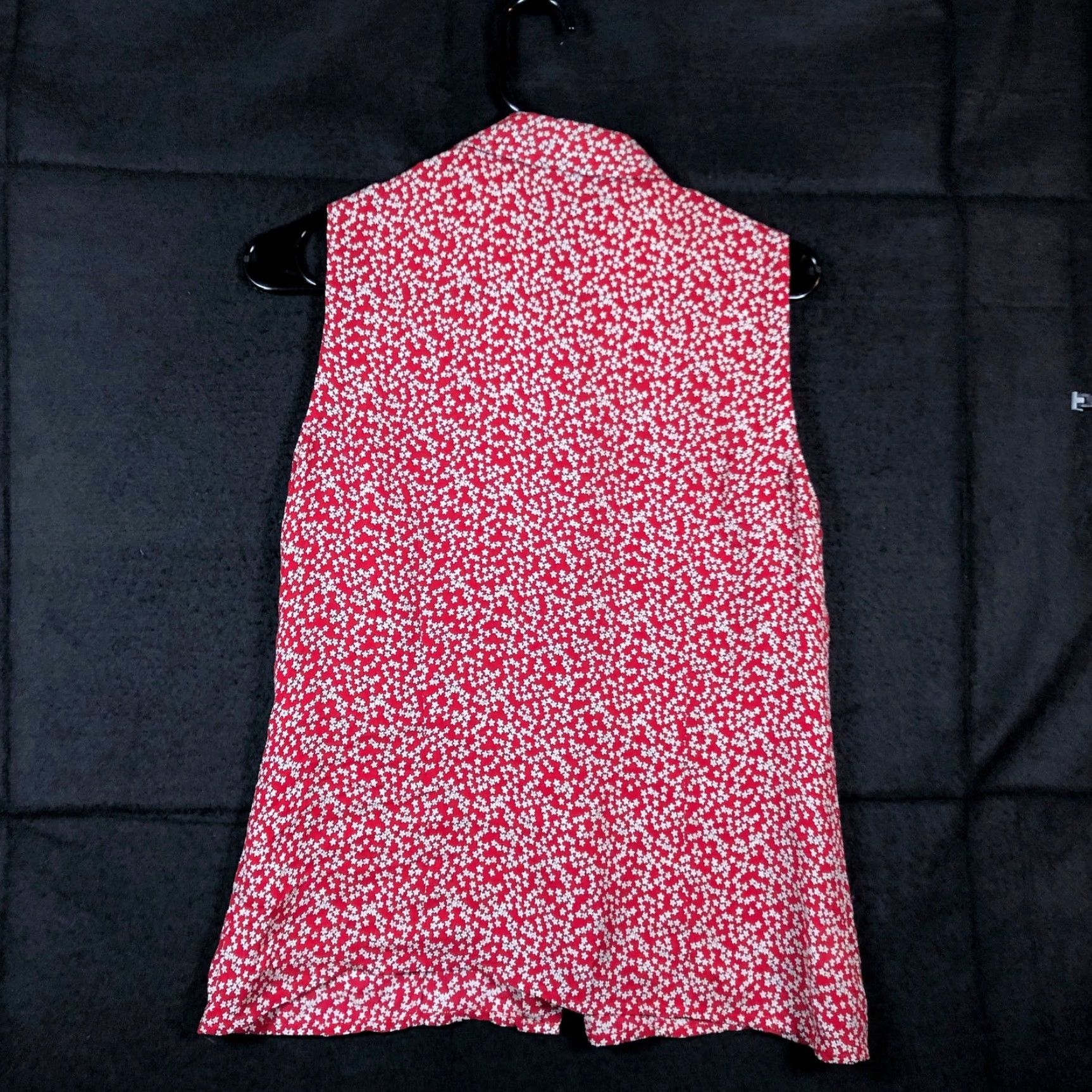 Ann Taylor Ann Taylor Blouse Womens Red White Star Pattern 100% Silk Collared Button Down 6 Regular Sleeveless Size M / US 6-8 / IT 42-44 - 7 Thumbnail