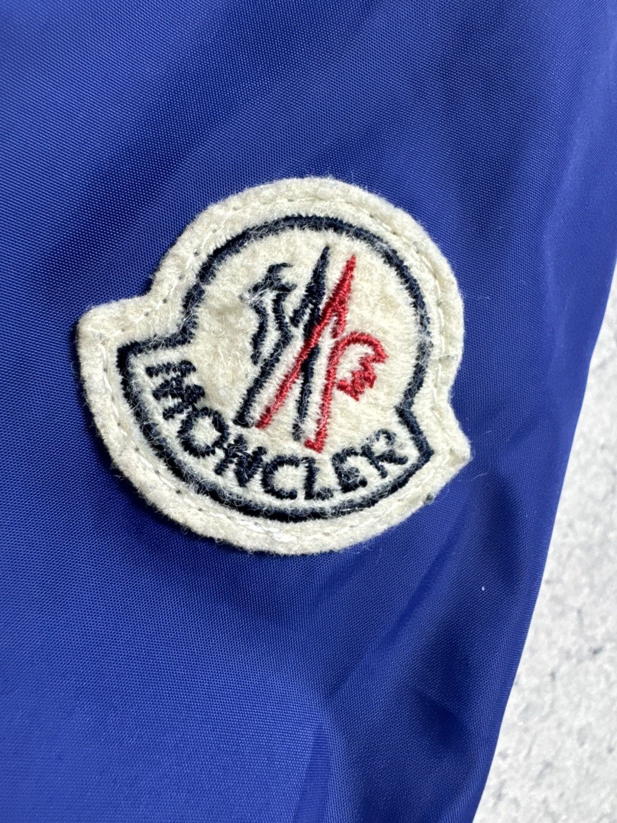 Moncler Moncler Renoir Giubbotto Luxury Nylon Jacket Size 2 Blue Size US M / EU 48-50 / 2 - 6 Thumbnail
