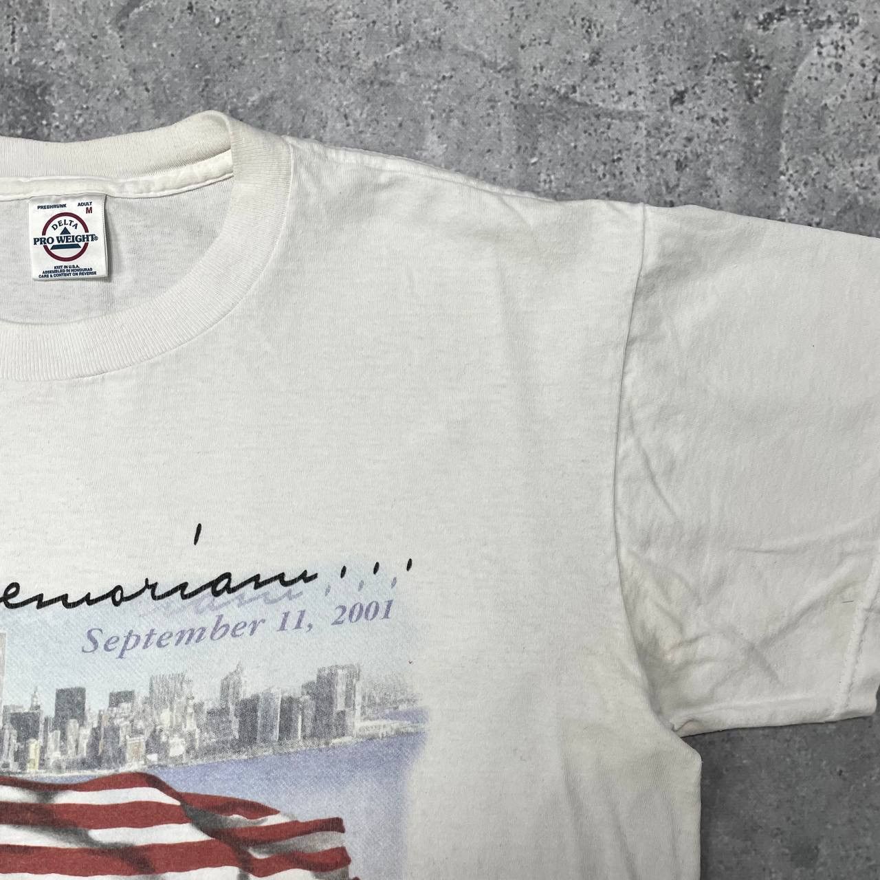 Vintage Vintage Memorial September 11th 2001 Twin Towers USA T Shirt Size US M / EU 48-50 / 2 - 9 Thumbnail