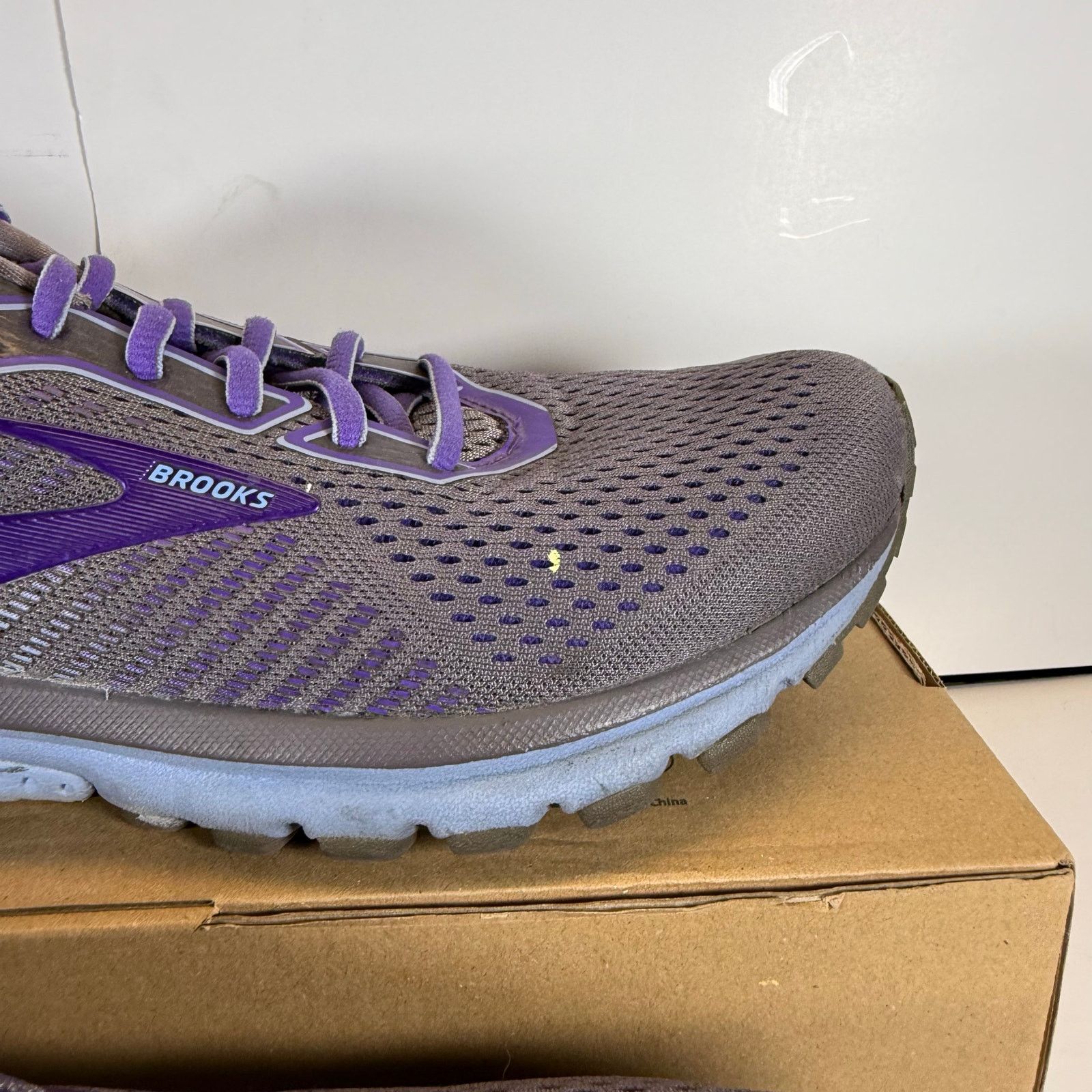 Brooks Brook Running Shoes Purple/Gray Size 11 Women/ 9.5 Men Size US 11 / IT 41 - 4 Thumbnail