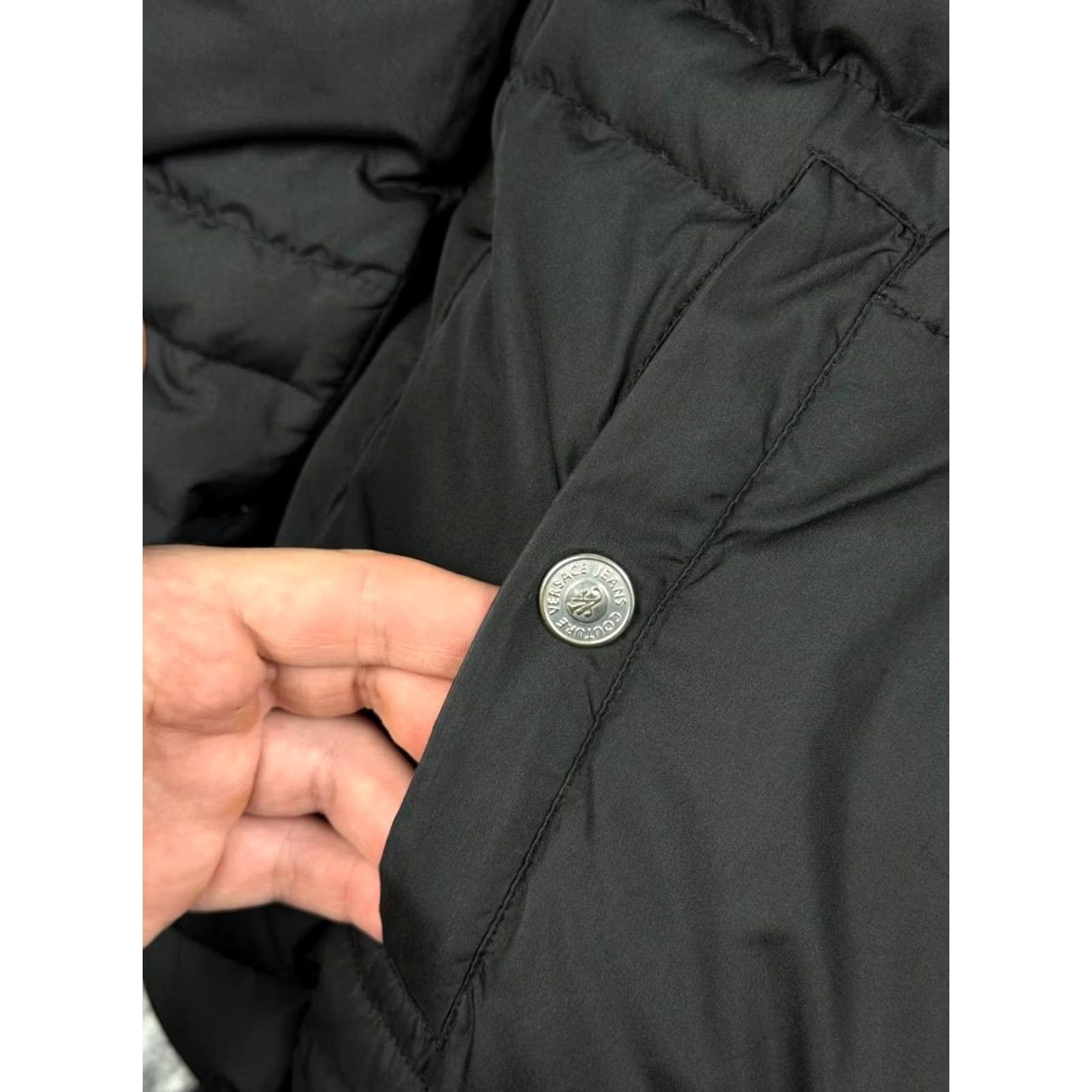 Versace VINTAGE Versace Jenas Couture Puffer Down Bomber Jacket Fur Collar Men Size L Black Y2K Jacket Bomber Men Size US L / EU 52-54 / 3 - 7 Thumbnail