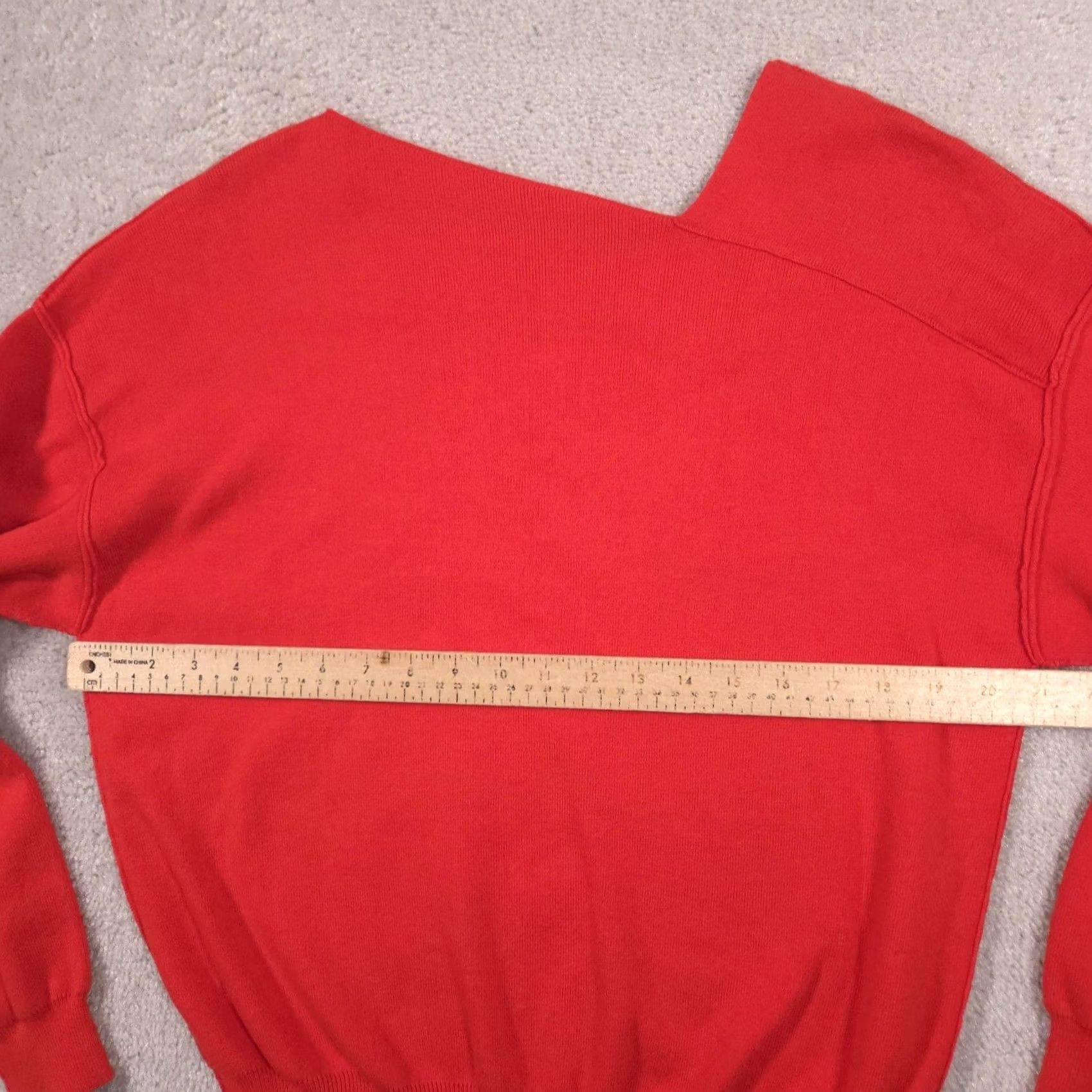 Forever 21 Forever 21 Sweater Womens Medium Red Asymmetrical Boat Neck Pullover Long Sleeve Size M / US 6-8 / IT 42-44 - 7 Thumbnail