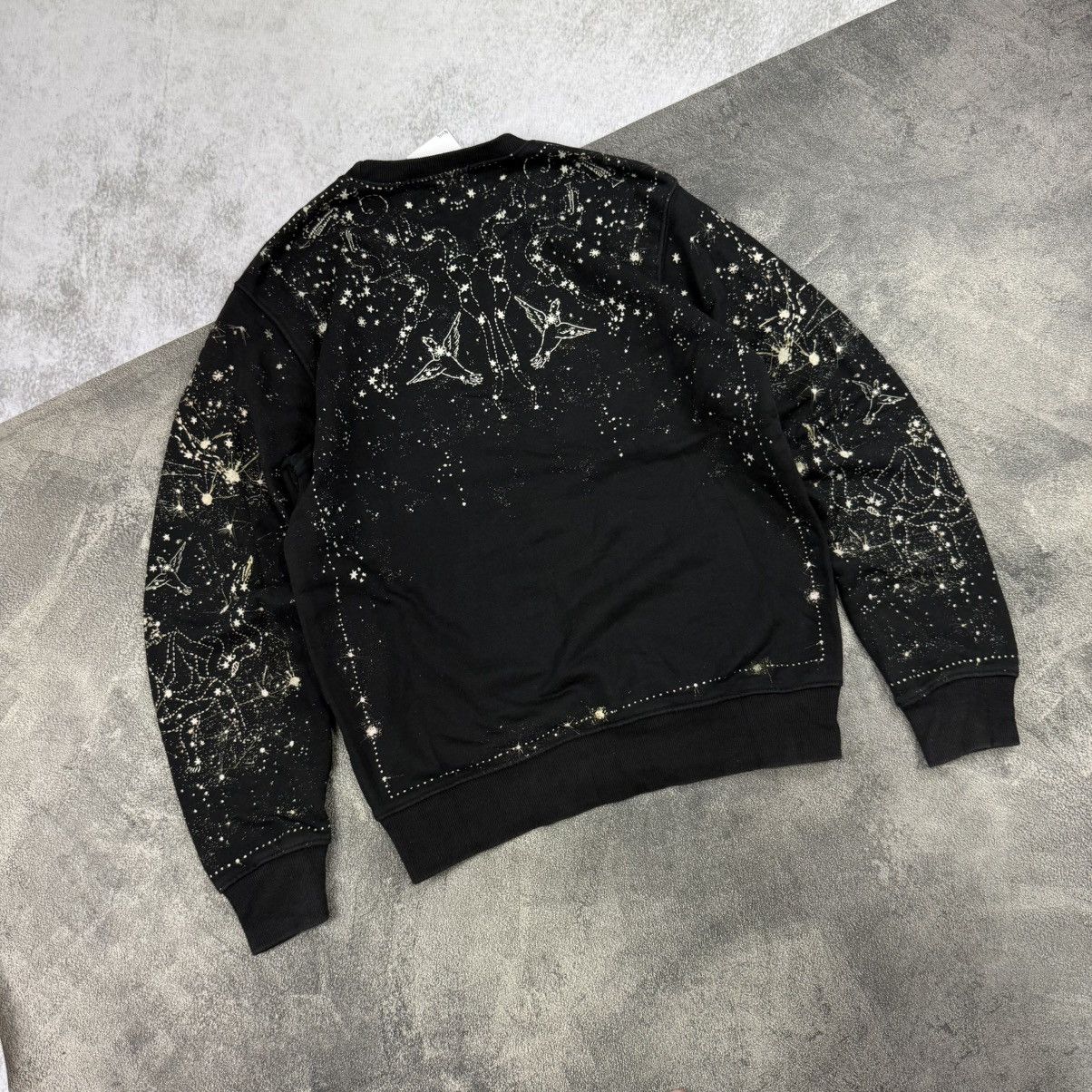 Givenchy Givenchy paris constellation black sweat Size US L / EU 52-54 / 3 - 3 Thumbnail