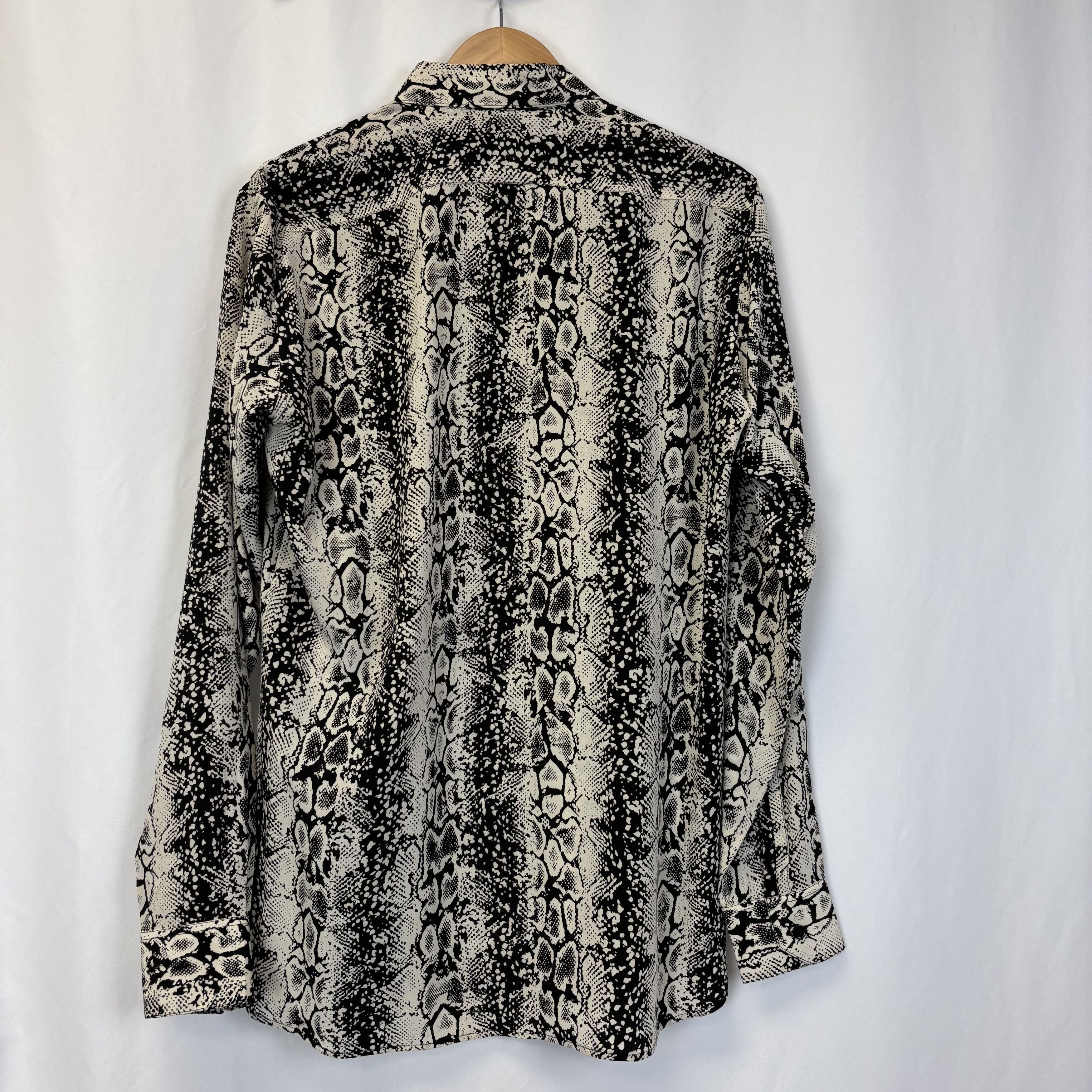Saint Laurent Paris Saint Laurent Snake Shirt Size US L / EU 52-54 / 3 - 3 Thumbnail