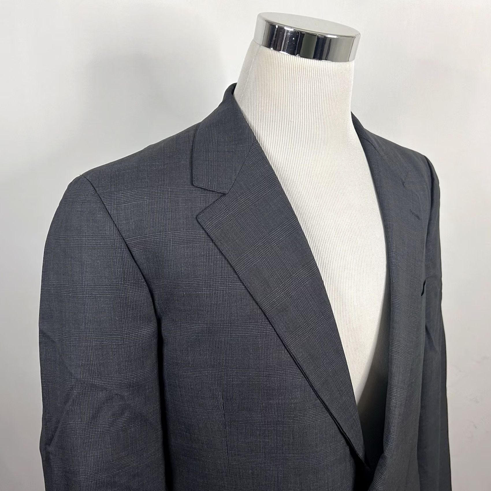 Brooks Brothers Brooks Brothers Sport Coat Wool Glen Plaid Gray Two-Button Vented 42L Men Apparel Regular Jacket Coat Shirt? Size US XS / EU 42 / 0 - 2 Thumbnail