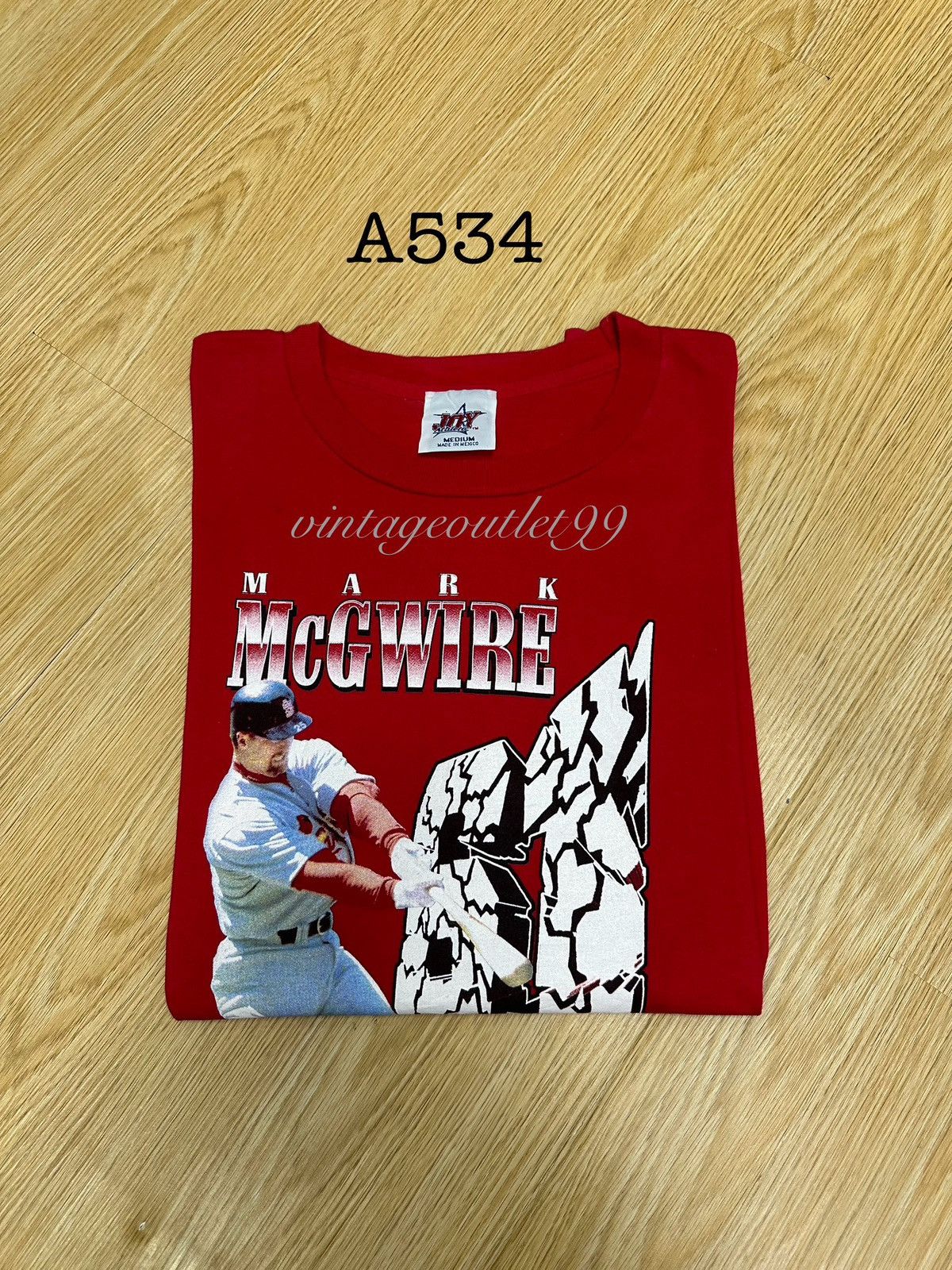 MLB Vintage MLB Mark Mc Gwire Smashing The Record A534 Size US M / EU 48-50 / 2 - 9 Thumbnail