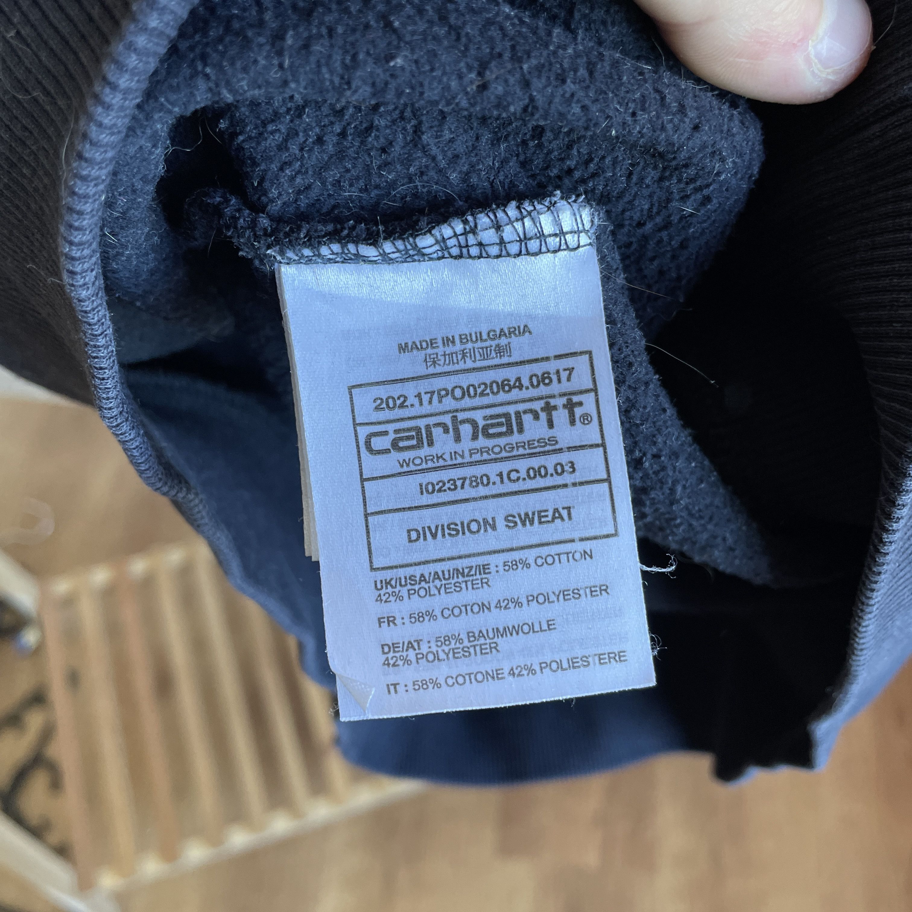 Carhartt Wip Carhartt WIP Spell Out Division Sweatshirt Size M Size US M / EU 48-50 / 2 - 9 Thumbnail
