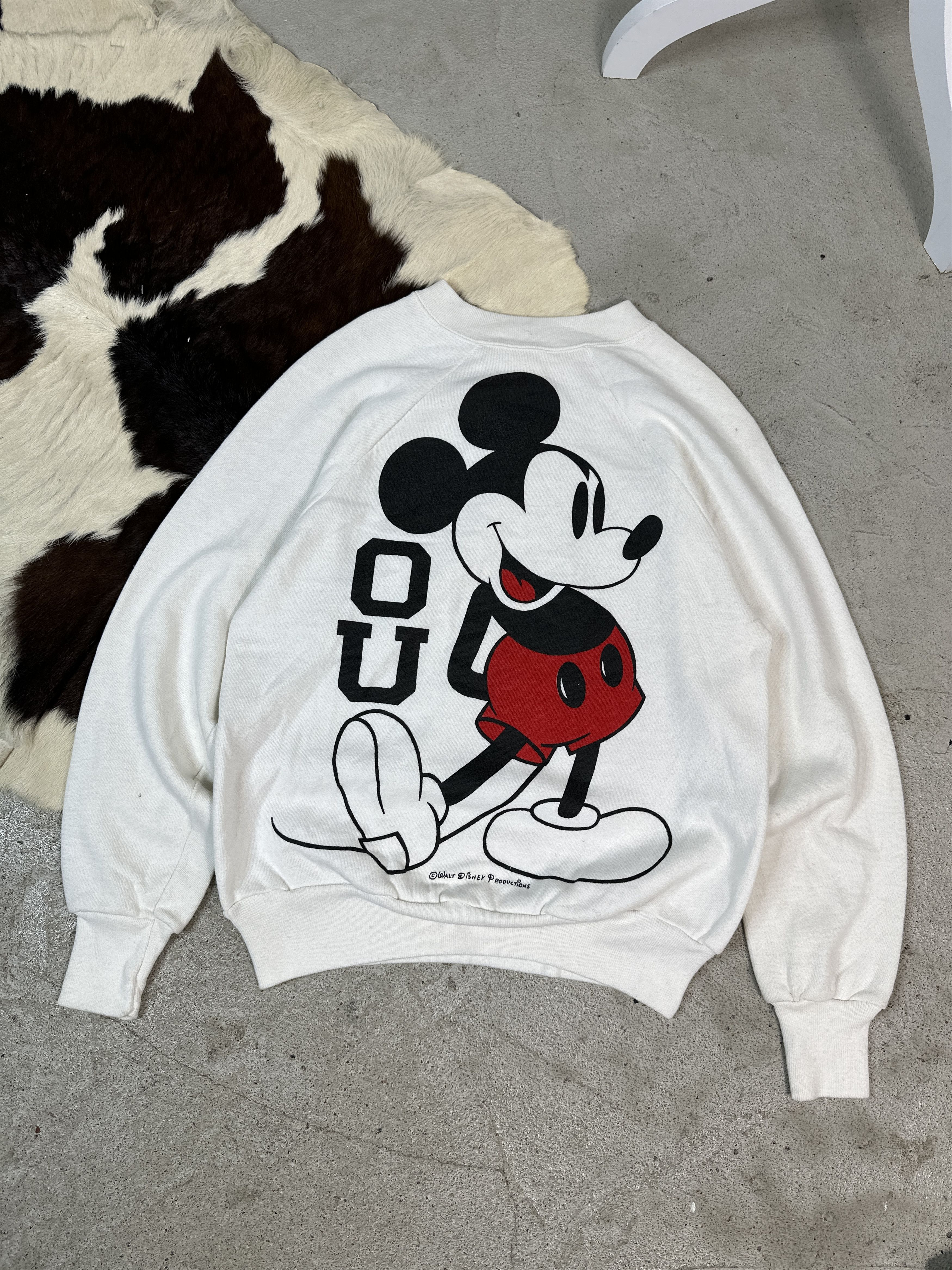 Vintage Vintage Mickey Mouse 80s Sweatshirt Size US S / EU 44-46 / 1 - 1 Thumbnail