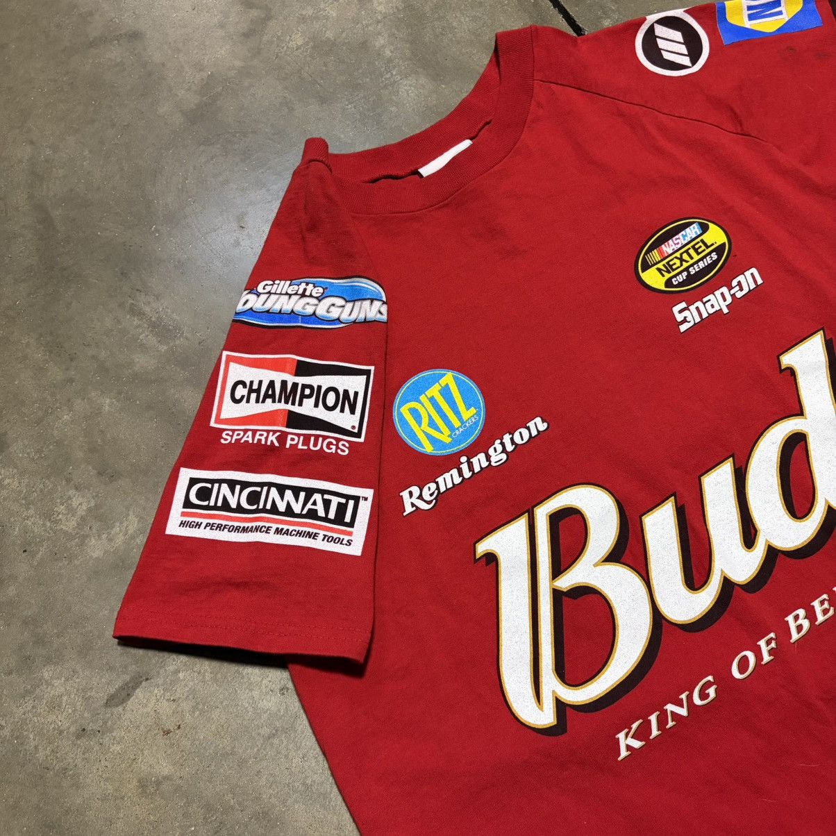 NASCAR Vintage Dale Earnhardt NASCAR T Shirt Bud Racing Graphic Y2K Size US L / EU 52-54 / 3 - 4 Thumbnail