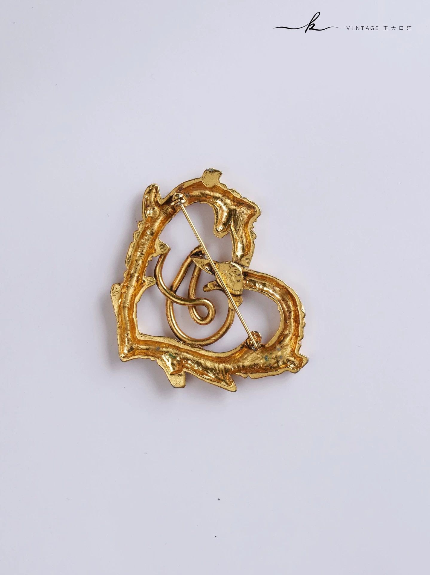 Christian Lacroix Christian Lacroix Vintage Gold Plated Vine Heart Logo Brooch Large Size ONE SIZE - 9 Thumbnail