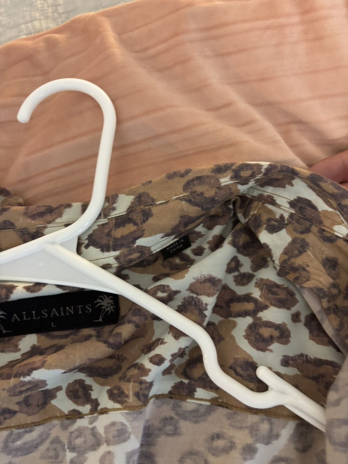 Allsaints Leopard print button up shirt Size US L / EU 52-54 / 3 - 3 Thumbnail