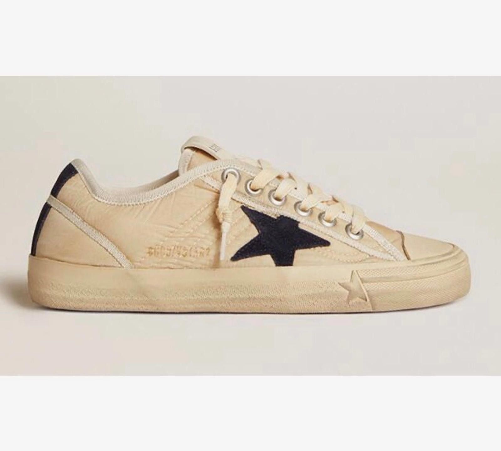 Golden Goose Golden Goose V Star 2 Sneakers Size US 8 / IT 38 - 1 Thumbnail