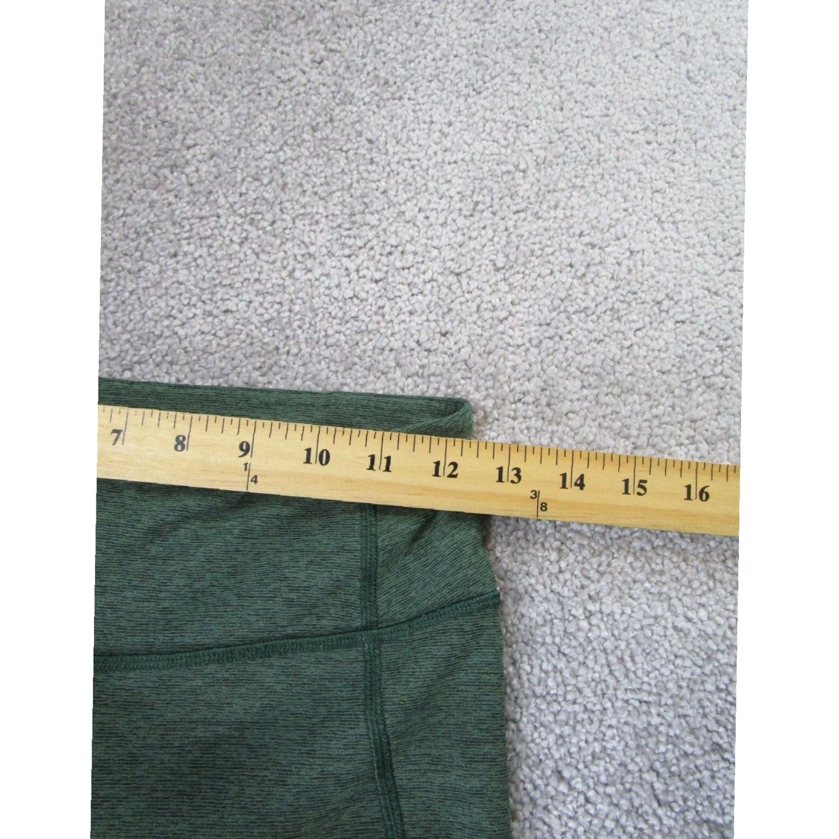 Outdoor Voices Outdoor Voices Womens Small Green Compression Leggings Crop Size 28" / US 6 / IT 42 - 6 Thumbnail