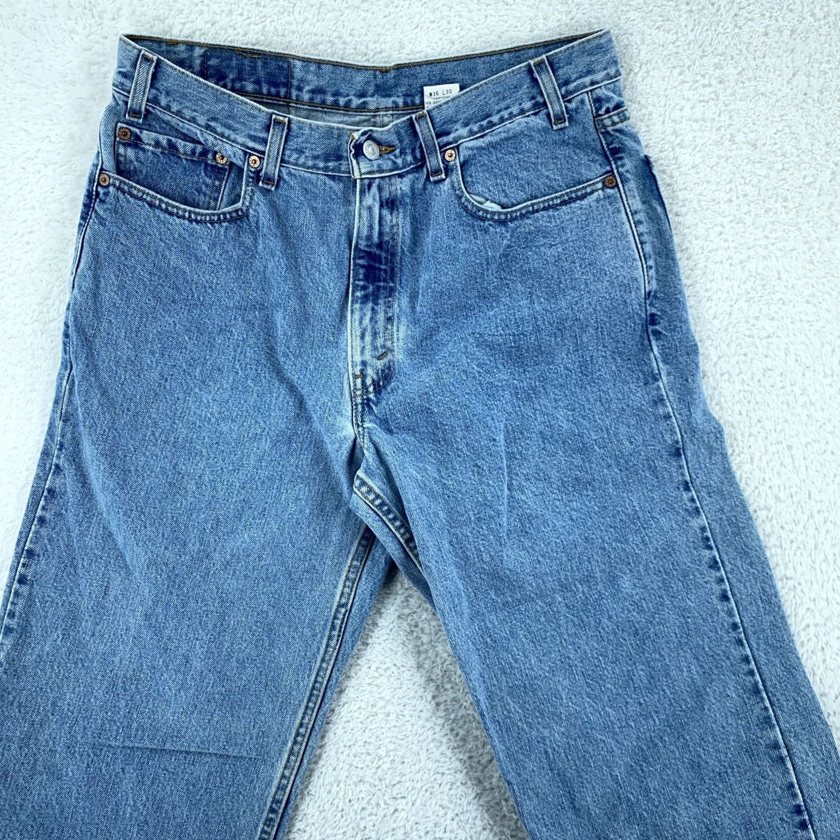 Levi's Vintage Levi's 550 Relaxed Fit Jeans Mens Blue Tapered Leg Denim Actual 33x29 Size US 33 - 4 Thumbnail