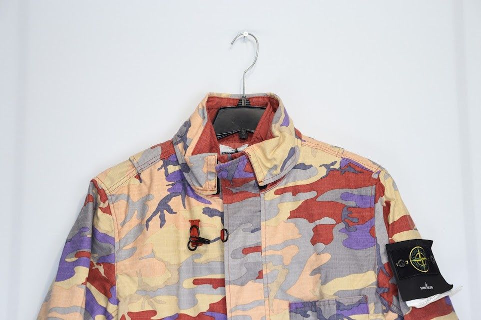 Stone Island o1rshd1 Camouflage Down Jacket in Multicolor Size US L / EU 52-54 / 3 - 4 Thumbnail