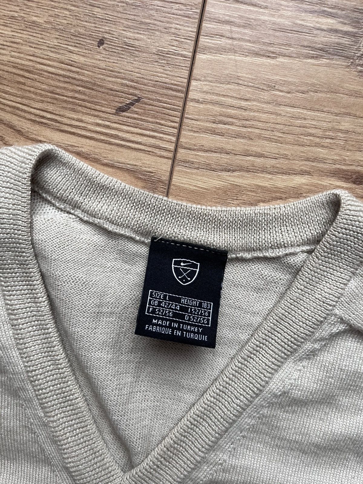 Nike 90’s NIKE GOLF RETRO SWOOSH LOGO WOOL SWEATER RARE Size US L / EU 52-54 / 3 - 3 Thumbnail
