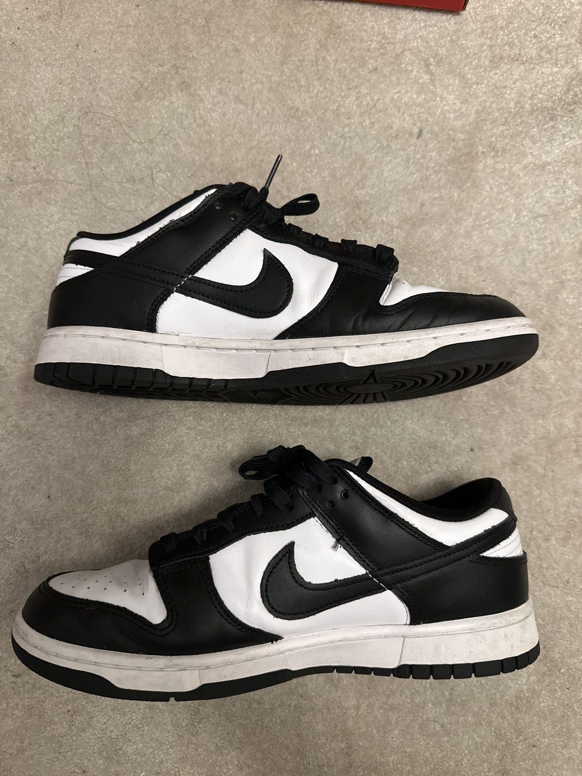 Nike Used Dunk Low ‘Panda’ Size US 9.5 / EU 42-43 - 1 Thumbnail