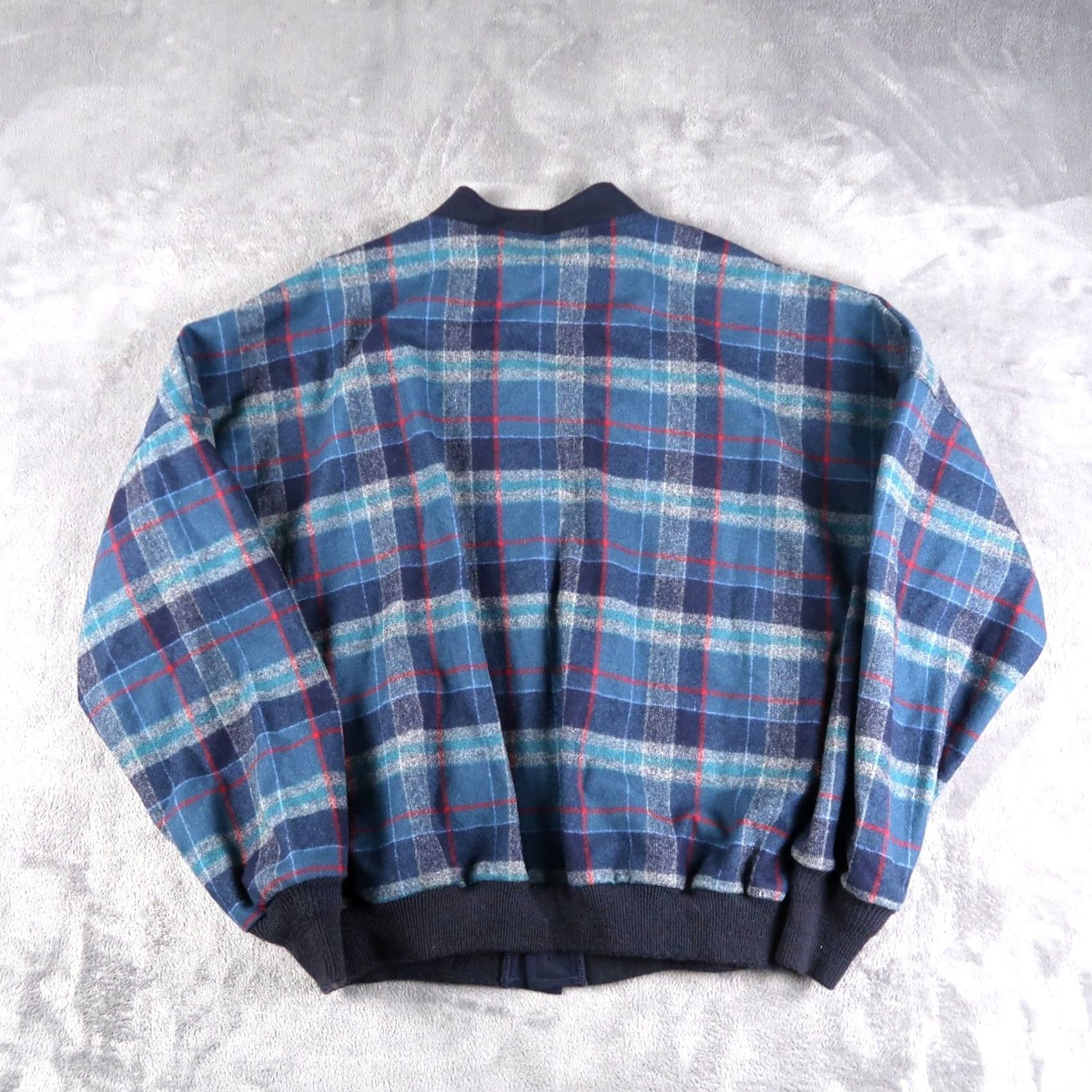 Pendleton Vtg Pendleton Womens Cardigan Sweater 100% Wool Tartan Plaid V-Neck Long Sleeve Multicolor Size L US Made In USA Regular Mens? Girls? Size L / US 10 / IT 46 - 2 Thumbnail