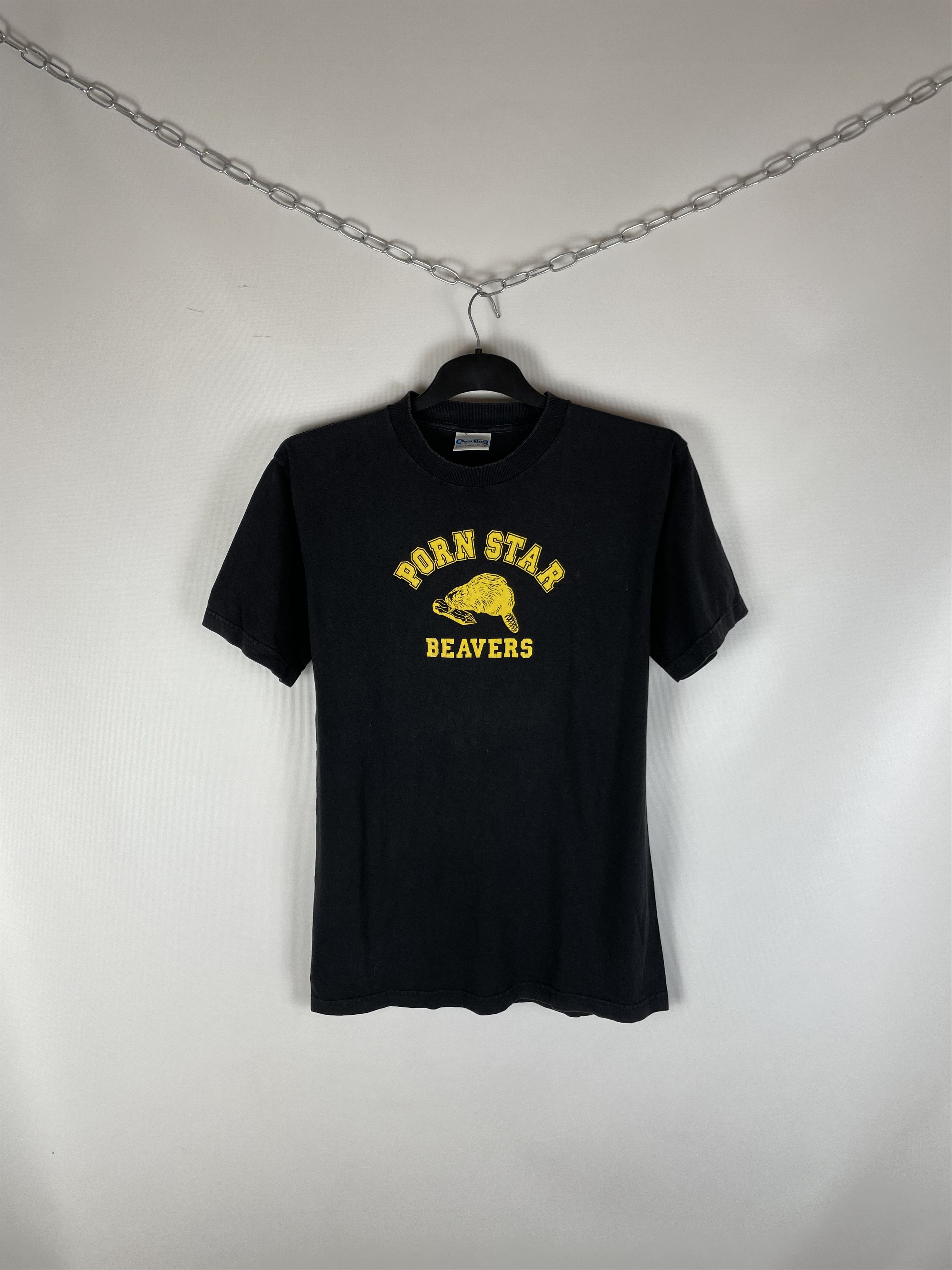 Hook-Ups VINTAGE 90’S PORN STAR BEAVERS T-SHIRT Size US M / EU 48-50 / 2 - 1 Thumbnail