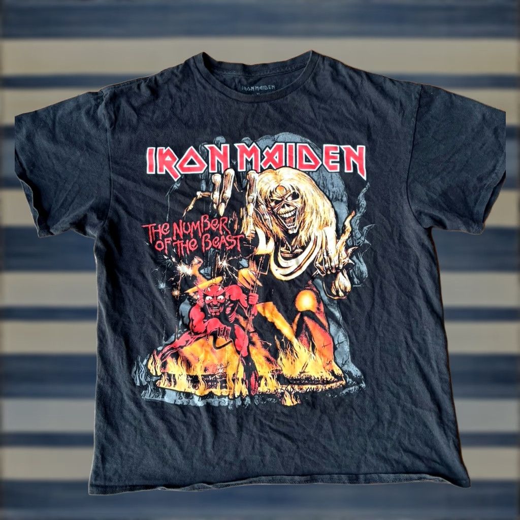 Vintage VINTAGE Iron Maiden The Number Of The Beast Band Tour T-Shirt XL Size US XL / EU 56 / 4 - 1 Thumbnail