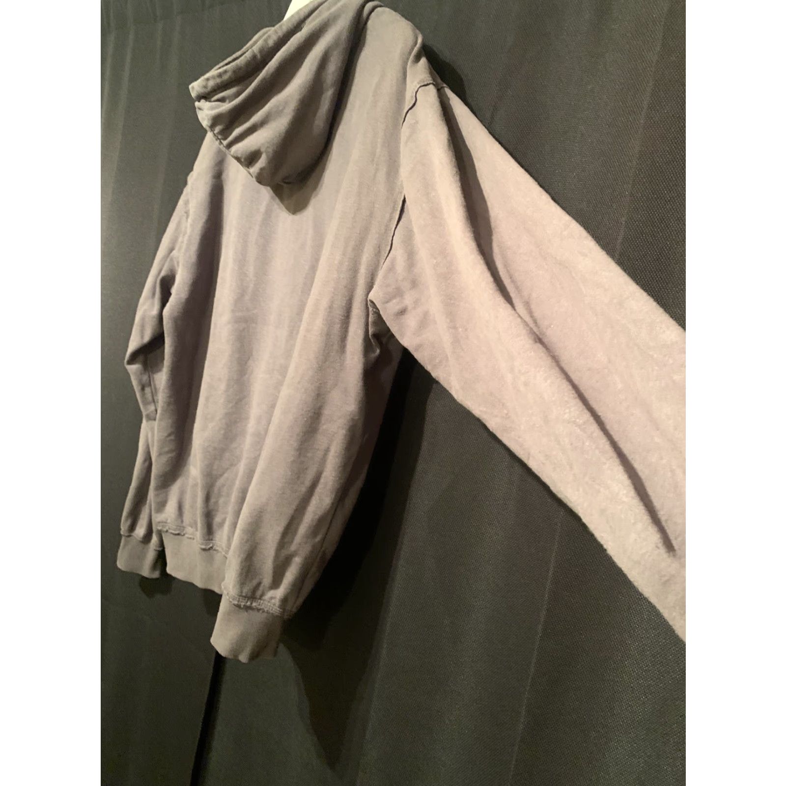 Vintage **OhioState University Gray Hoodie Size L** User: Vintage OhioState University Gray Hoodie Size L Size US L / EU 52-54 / 3 - 4 Thumbnail
