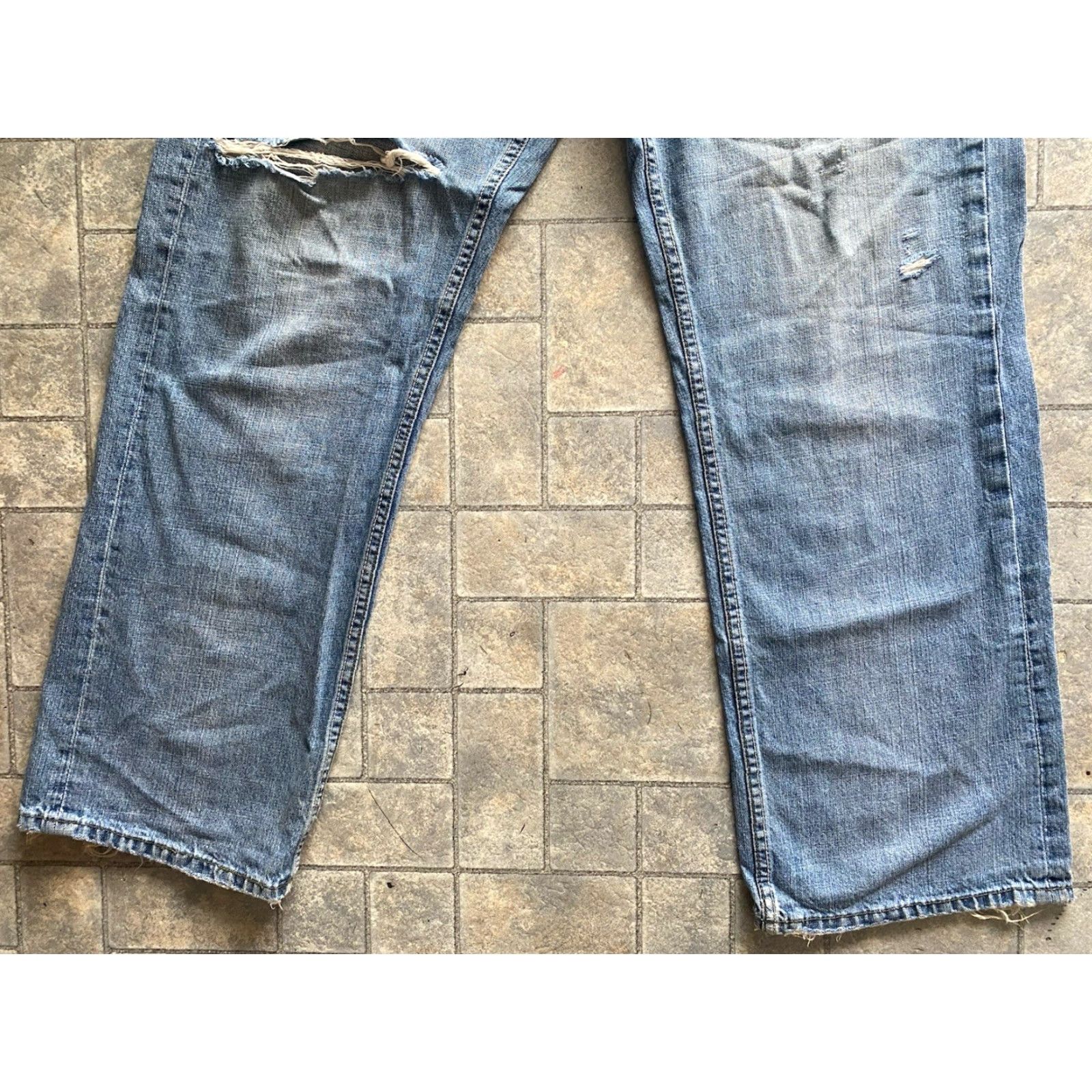 Ecko Unltd. VINTAGE Ecko Unltd Baggy Fit Jeans Pants Mens 36 Blue Damaged Wear Flaws Pockets 36 Mens Blue Baggy Jeans Size US 36 / EU 52 - 2 Thumbnail