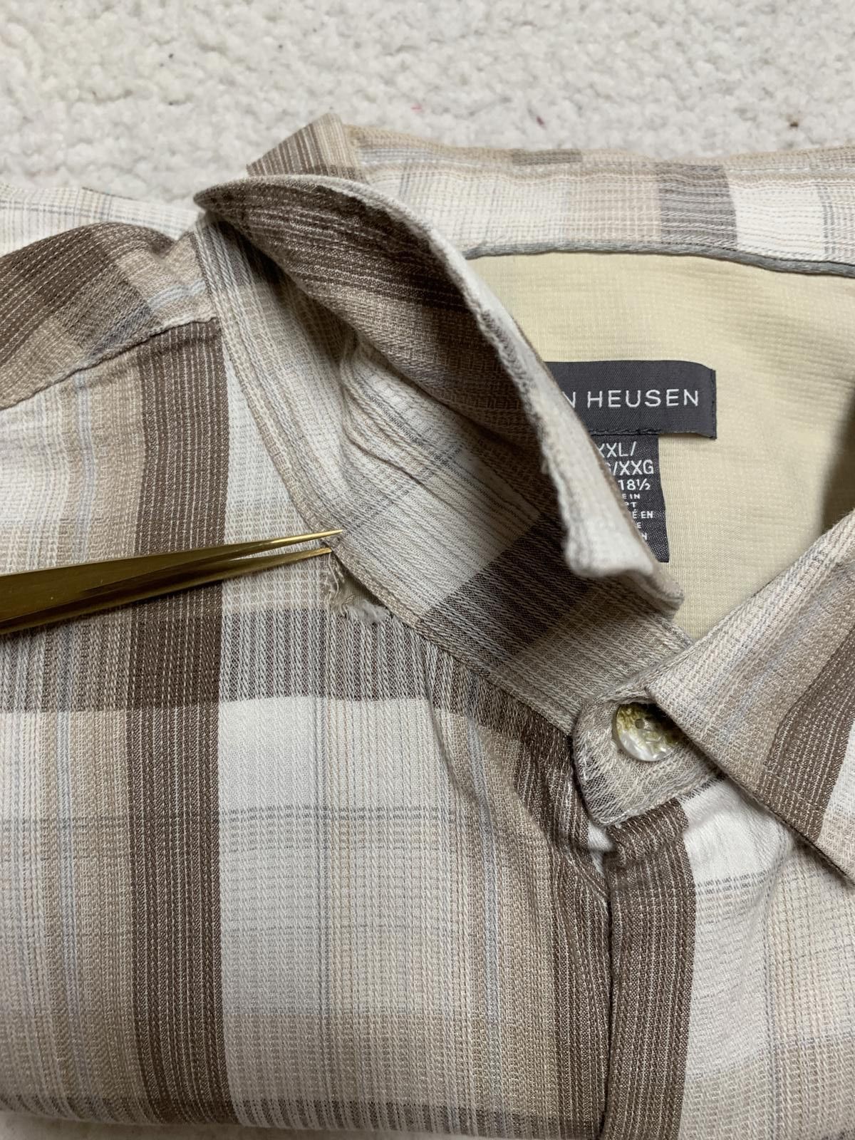 Van Heusen Van Heusen Men XXL Beige Plaid Short Sleeve Shirt Size US XXL / EU 58 / 5 - 2 Thumbnail