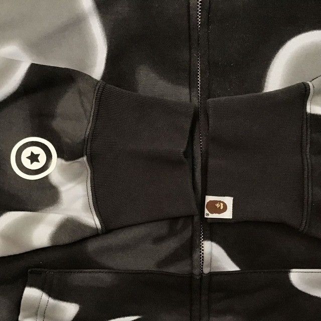 Bape BAPE LIQUID CAMO SHARK FULL ZIP HOODIE a bathing ape Size US L / EU 52-54 / 3 - 6 Thumbnail