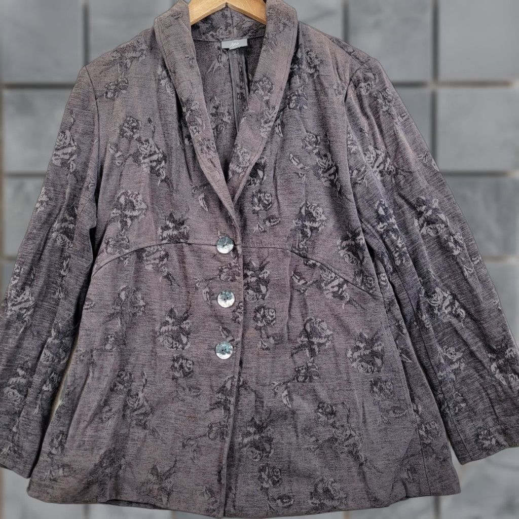 J. Jill J. Jill Blazer Jacket Women's M Gray Velvety Tapestry Floral Roses Button Closure Lapel Boho Modern Casual Pockets 3 Buttons Size M / US 6-8 / IT 42-44 - 1 Thumbnail