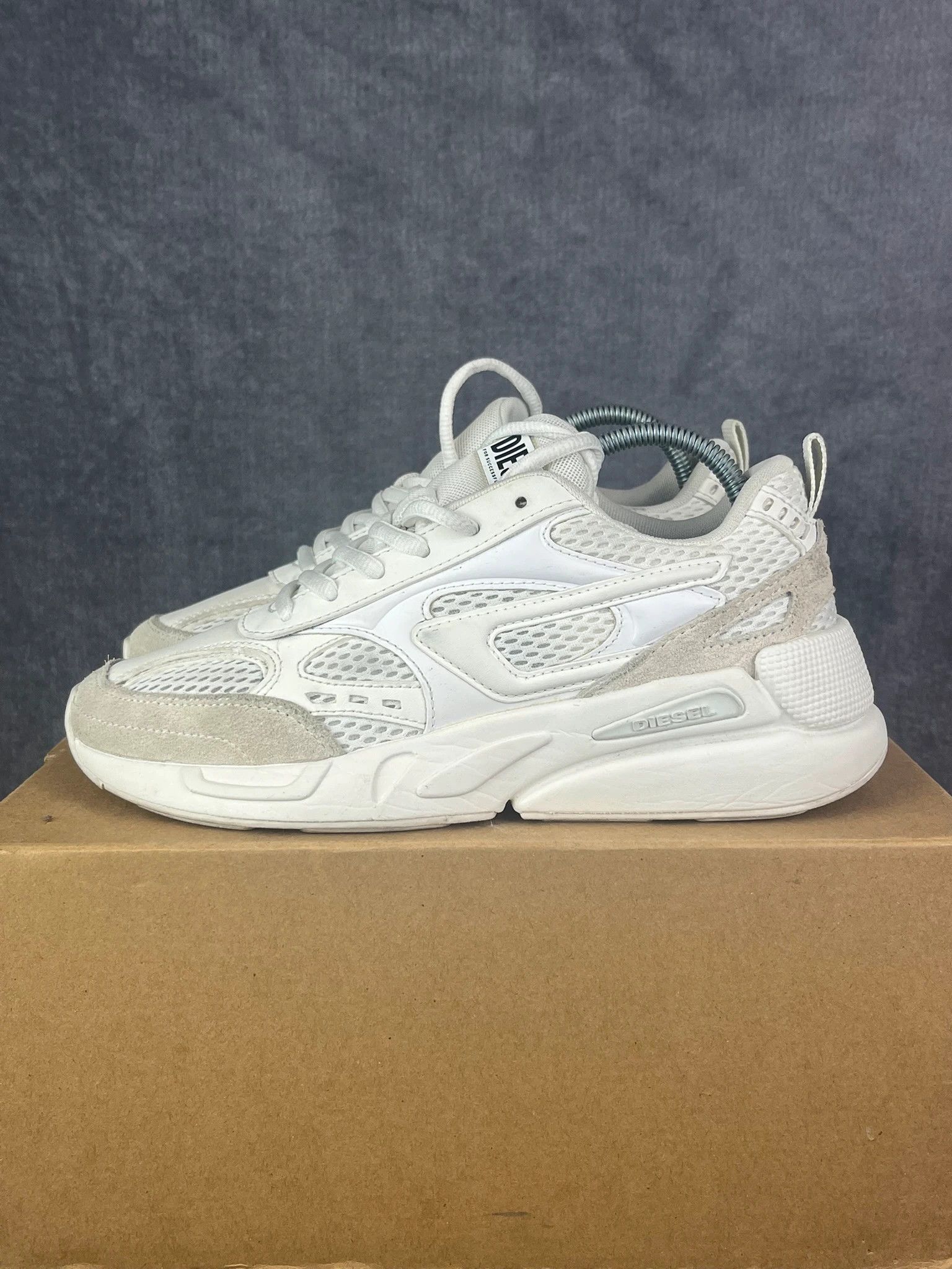 Diesel Diesel white sneakers minimalist mesh suede vintage Size US 7 / IT 37 - 2 Thumbnail