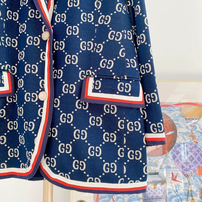 Gucci Gucci Old flower suit Size M / US 6-8 / IT 42-44 - 3 Thumbnail