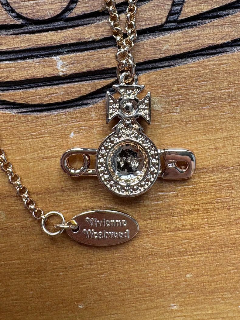 Vivienne Westwood Vivienne Westwood kitty gold enamel brooch necklace Size ONE SIZE - 4 Thumbnail