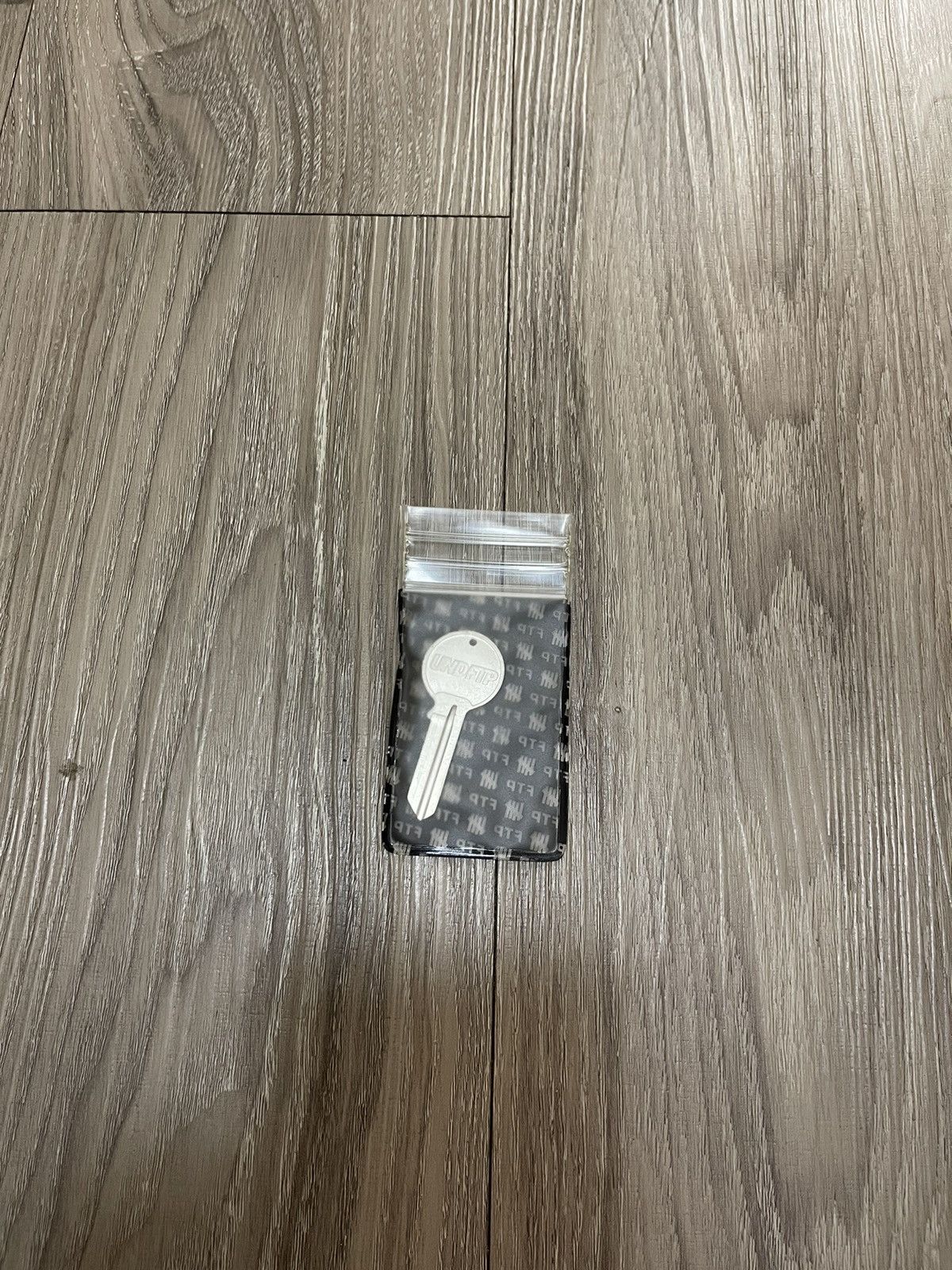 Fuck The Population × Undefeated FTP x Undefeated House Key Size ONE SIZE - 1 Preview