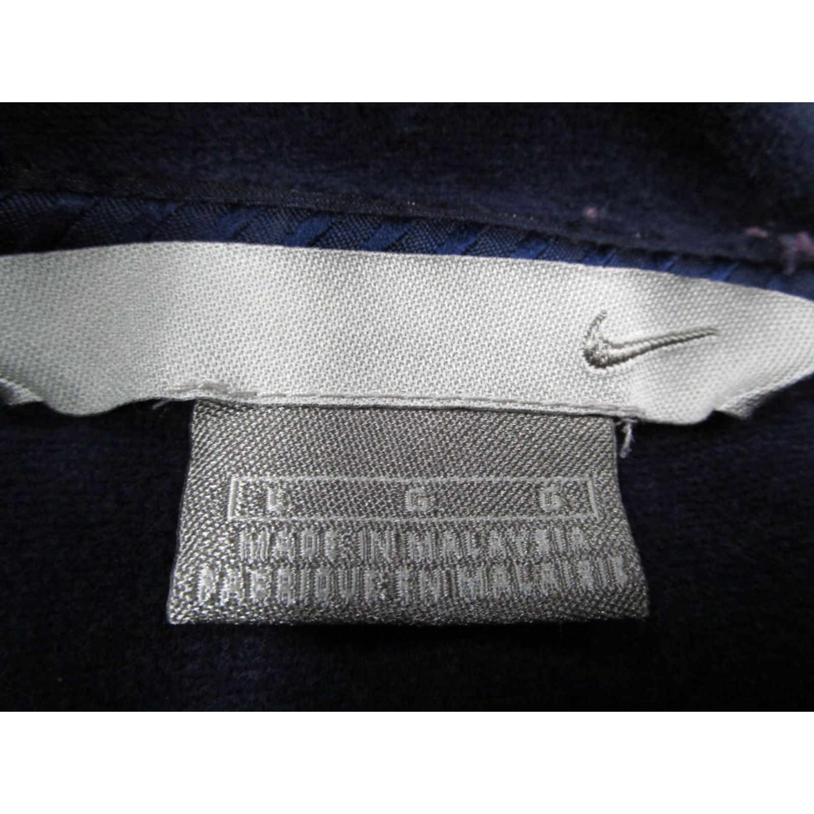 Nike VINTAGE Nike Quarter Zip Pullover Mens L Navy Blue Velour Embroidered Swoosh Pockets Size US L / EU 52-54 / 3 - 2 Thumbnail