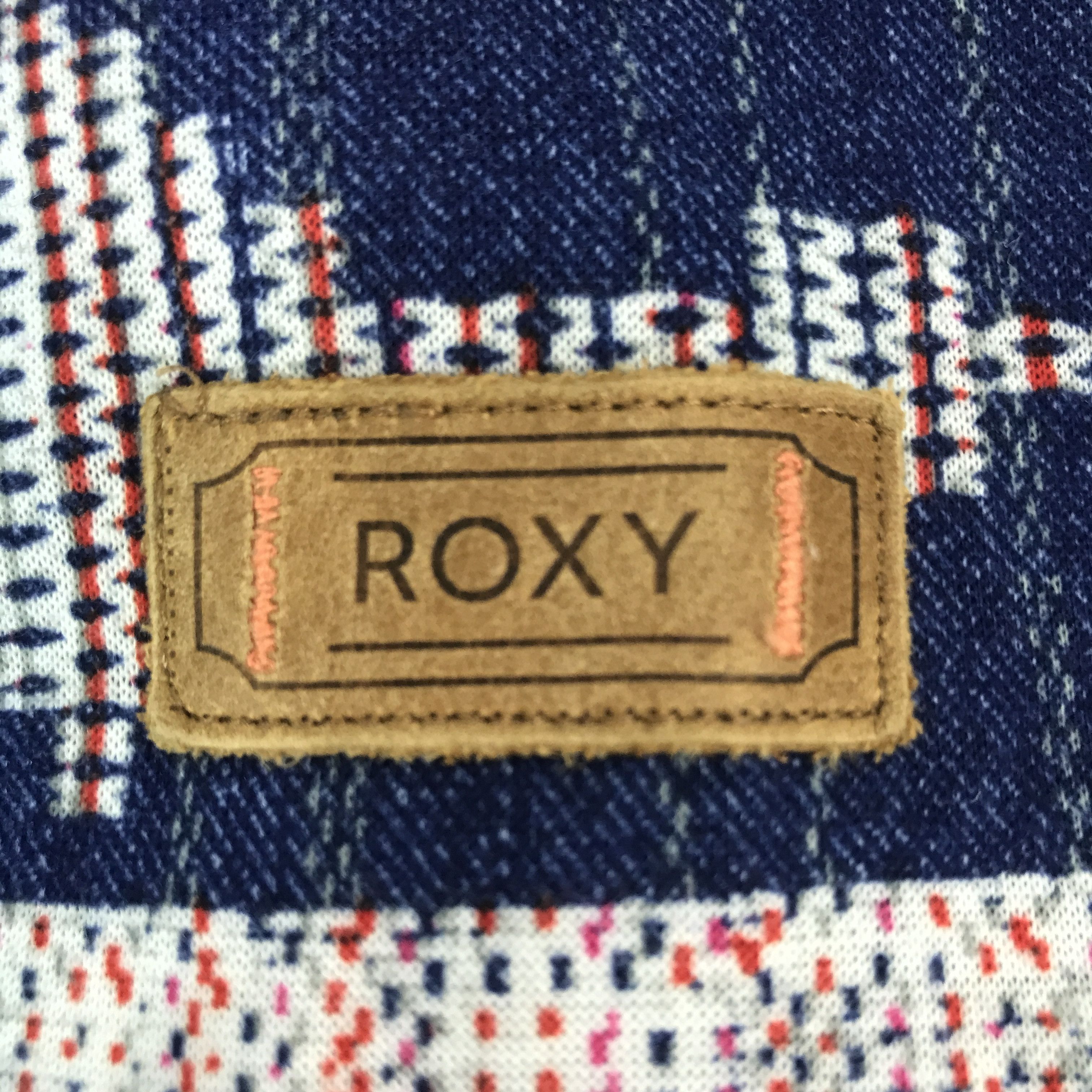 Japanese Brand Roxy Designer Zipper jacket With Hoodie Size US S / EU 44-46 / 1 - 10 Thumbnail