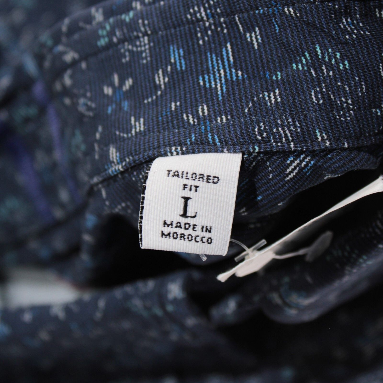 Robert Graham Robert Graham New with tags Shirt Size L US In Blue Size US L / EU 52-54 / 3 - 6 Thumbnail