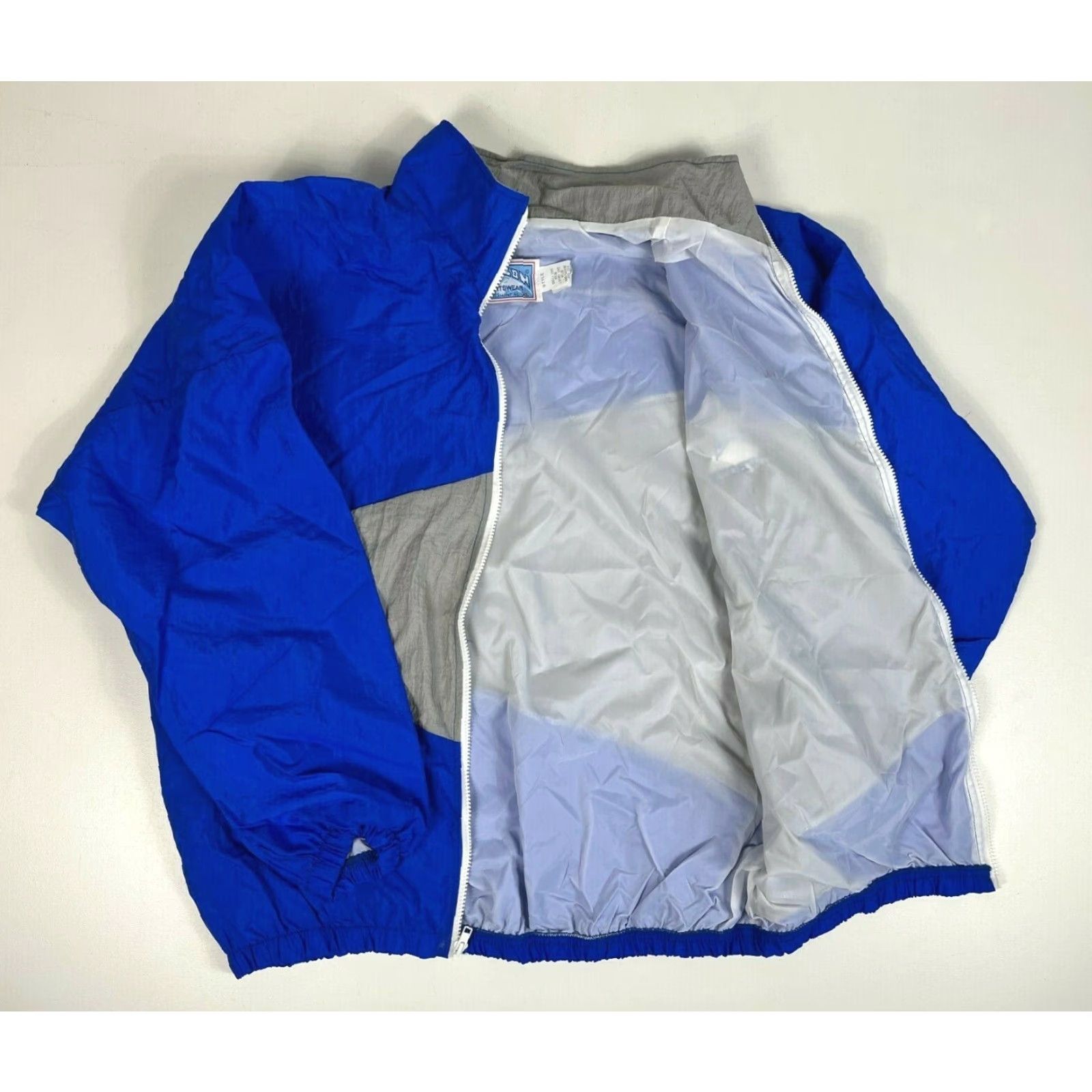 Vintage VINTAGE Horizon by Kaye Sportswear Dallas Cowboys Windbreaker Jacket XL Blue and Gray Logo Embroidered Full Zip Men Jacket Windbreaker USA 90s Size US XL / EU 56 / 4 - 3 Thumbnail